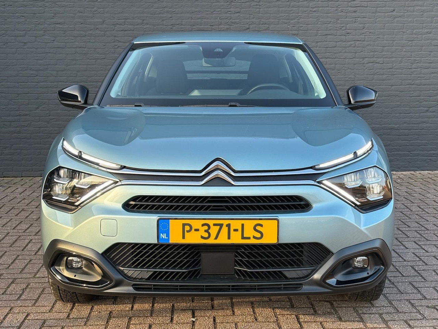 Foto van Citroen E-c4