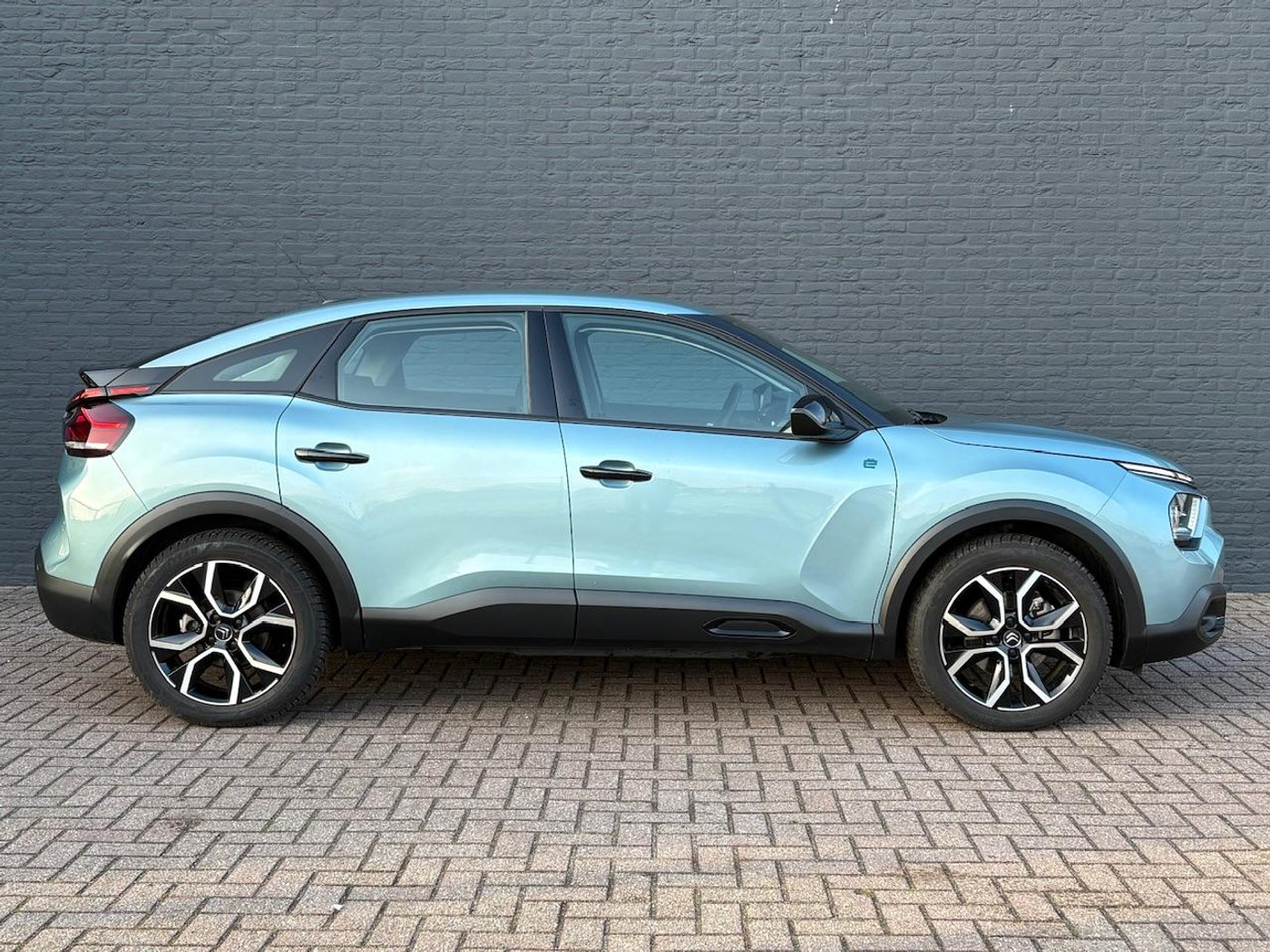 Foto van Citroen E-c4