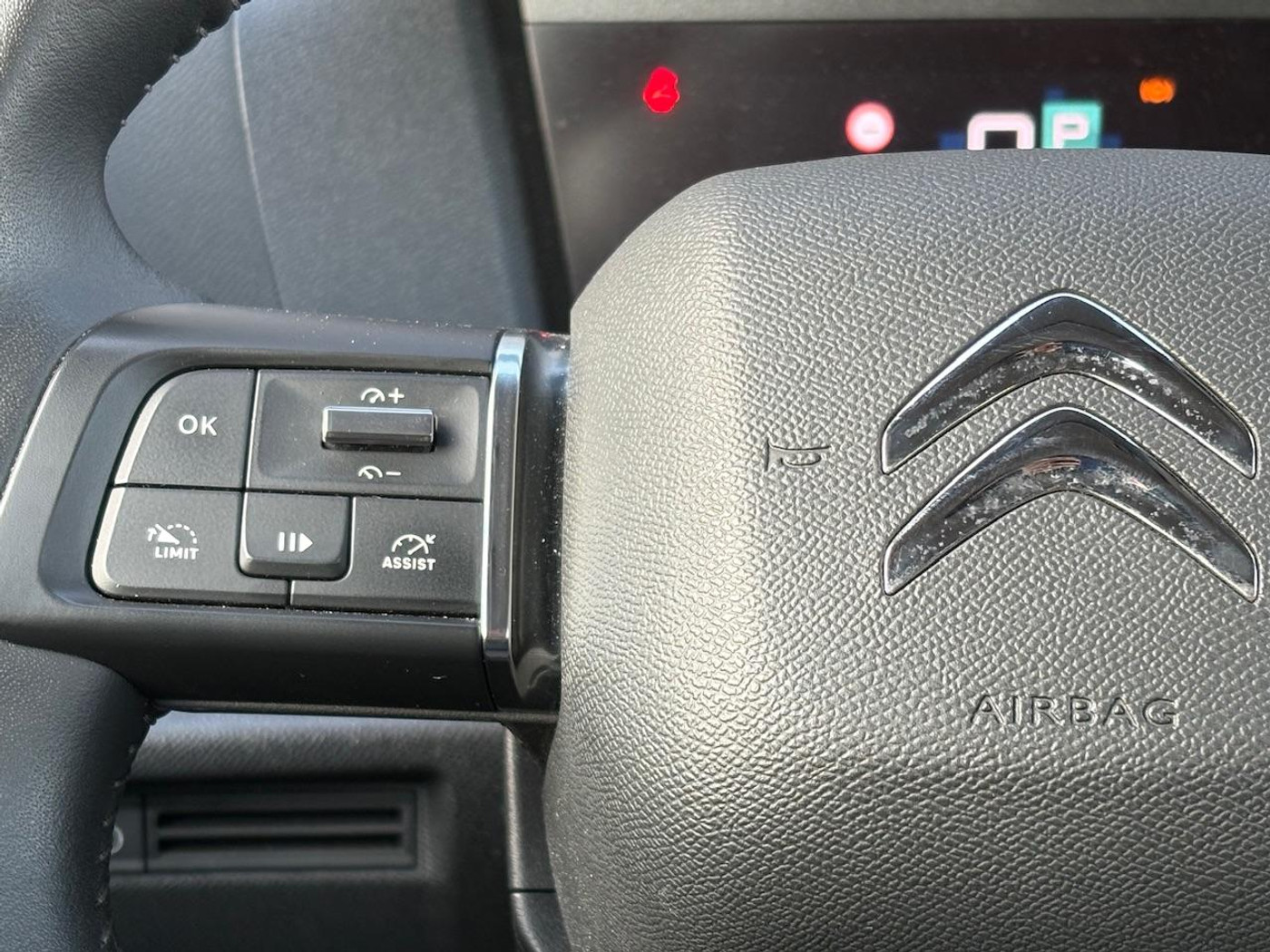 Foto van Citroen E-c4