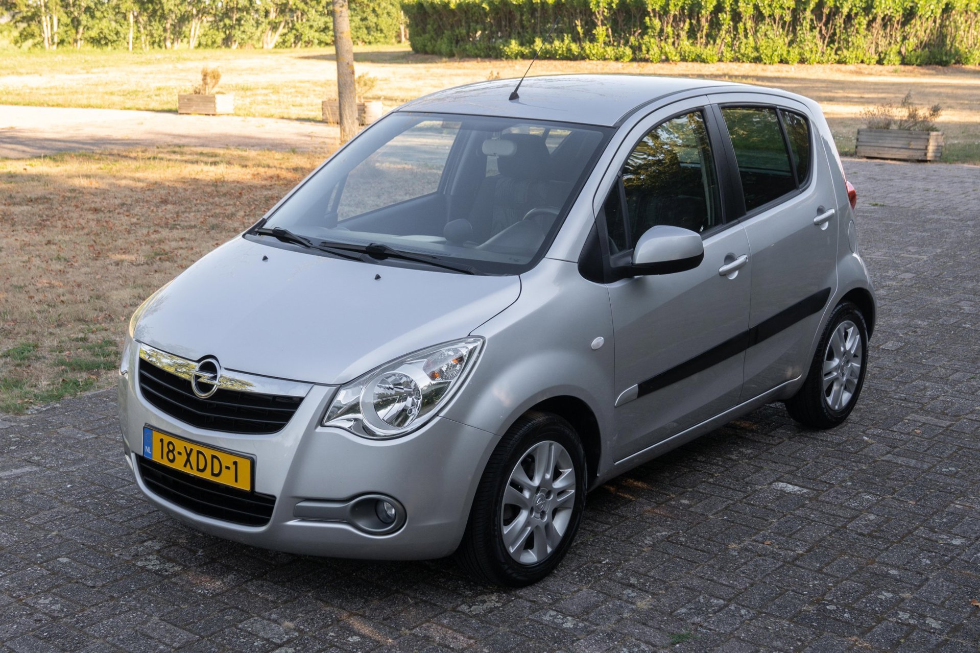 Foto van Opel Agila