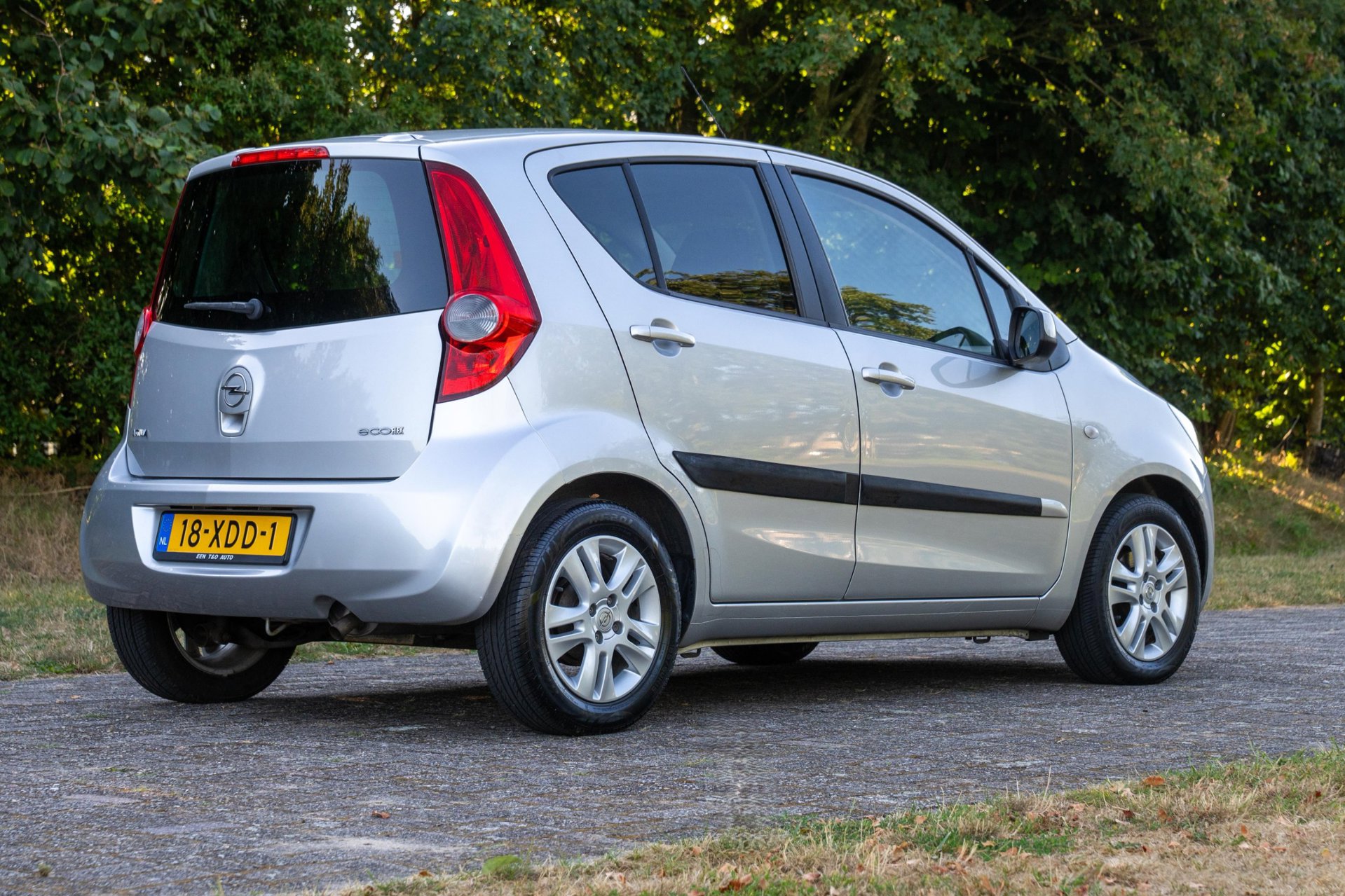 Foto van Opel Agila