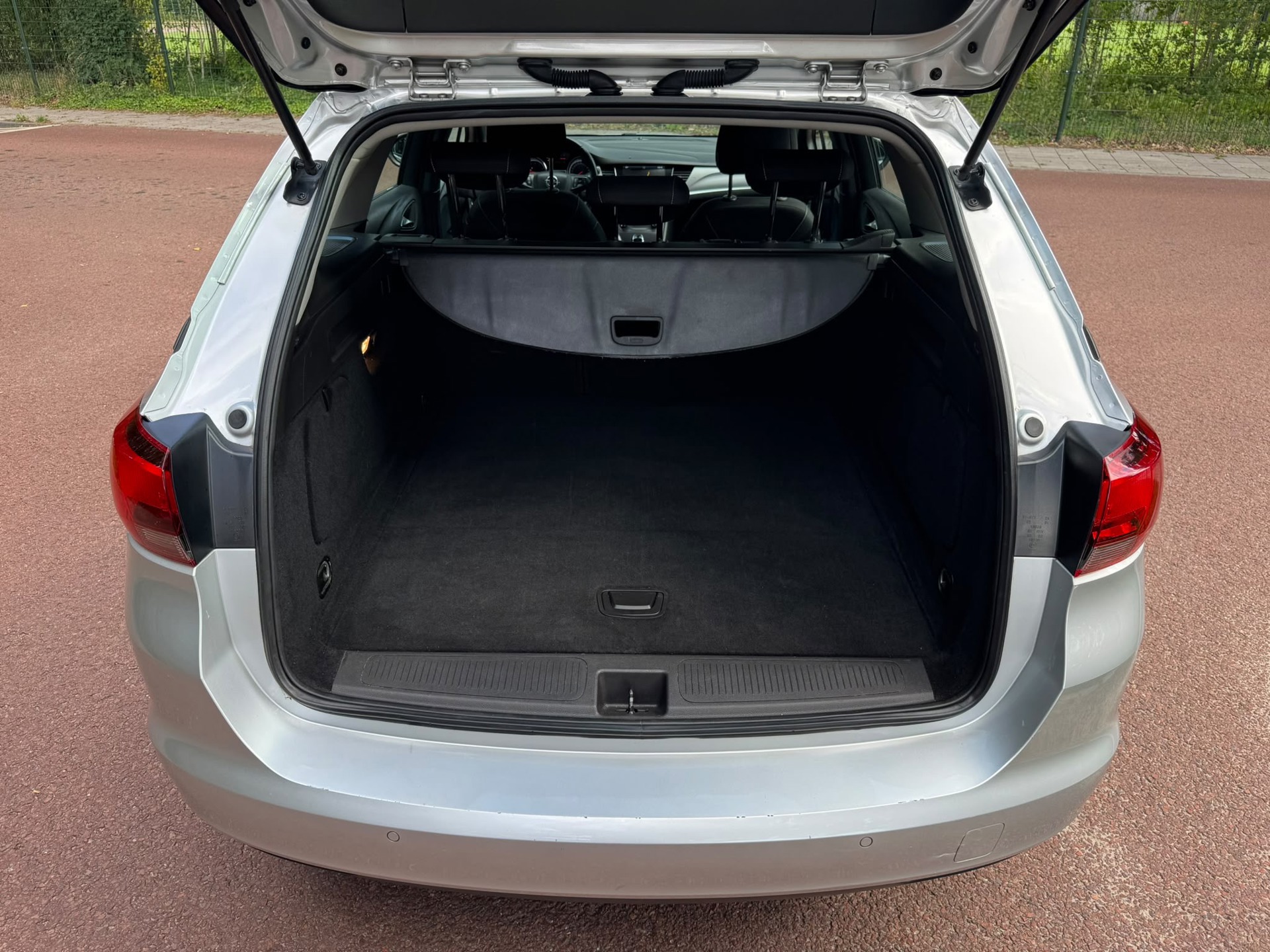 Foto van Opel Astra Sports Tourer
