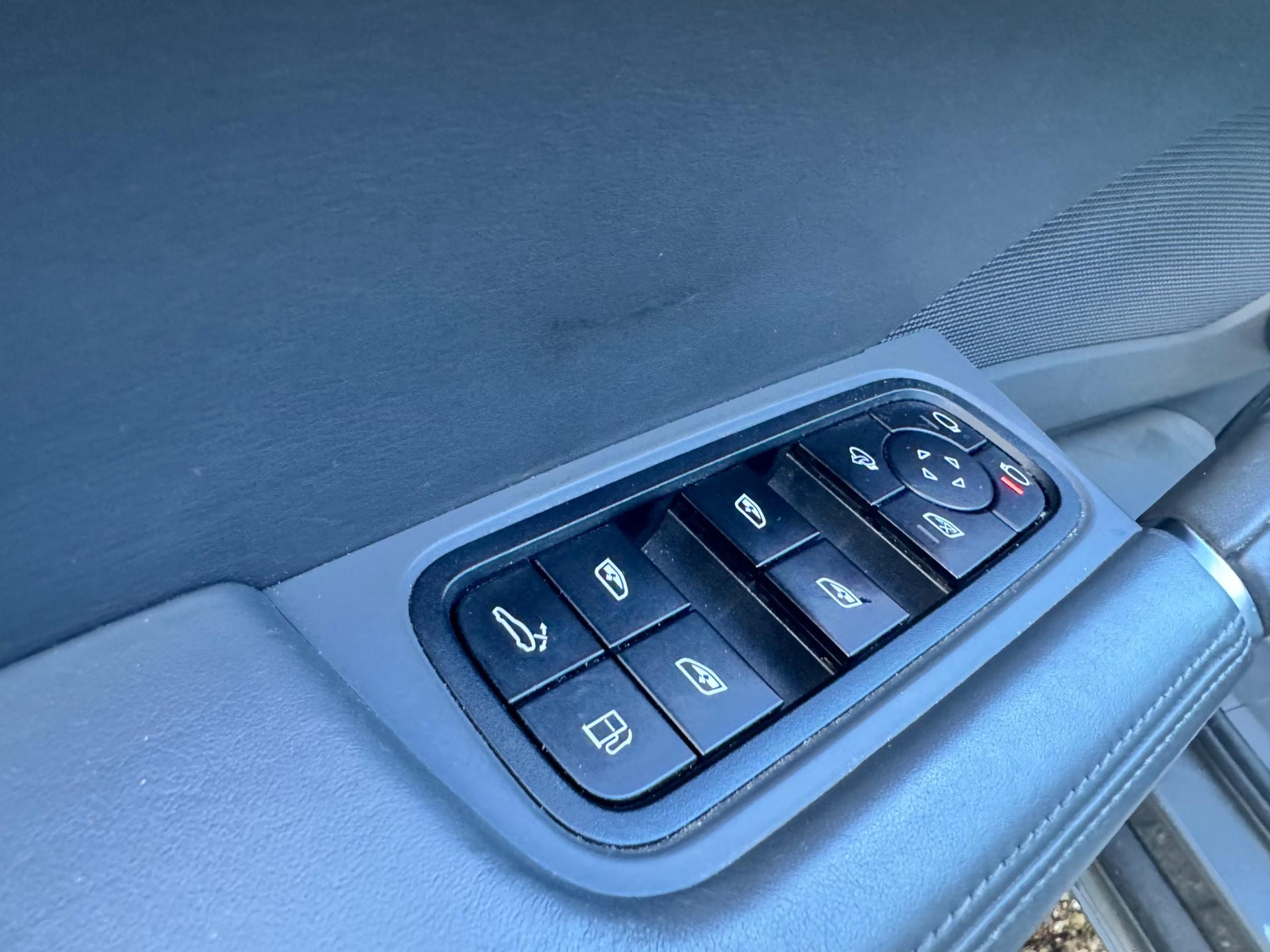 Foto van Porsche Cayenne E-hybrid