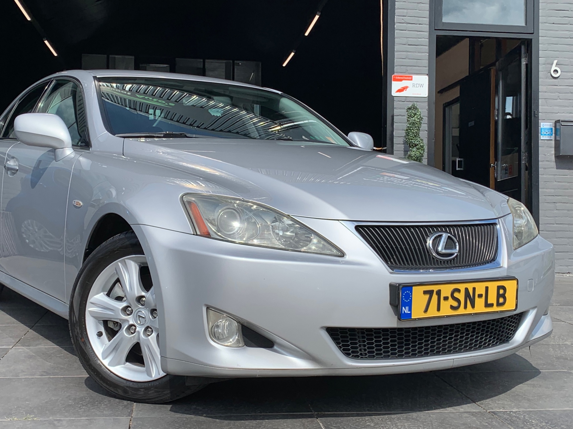 Foto van Lexus Lexus Is250