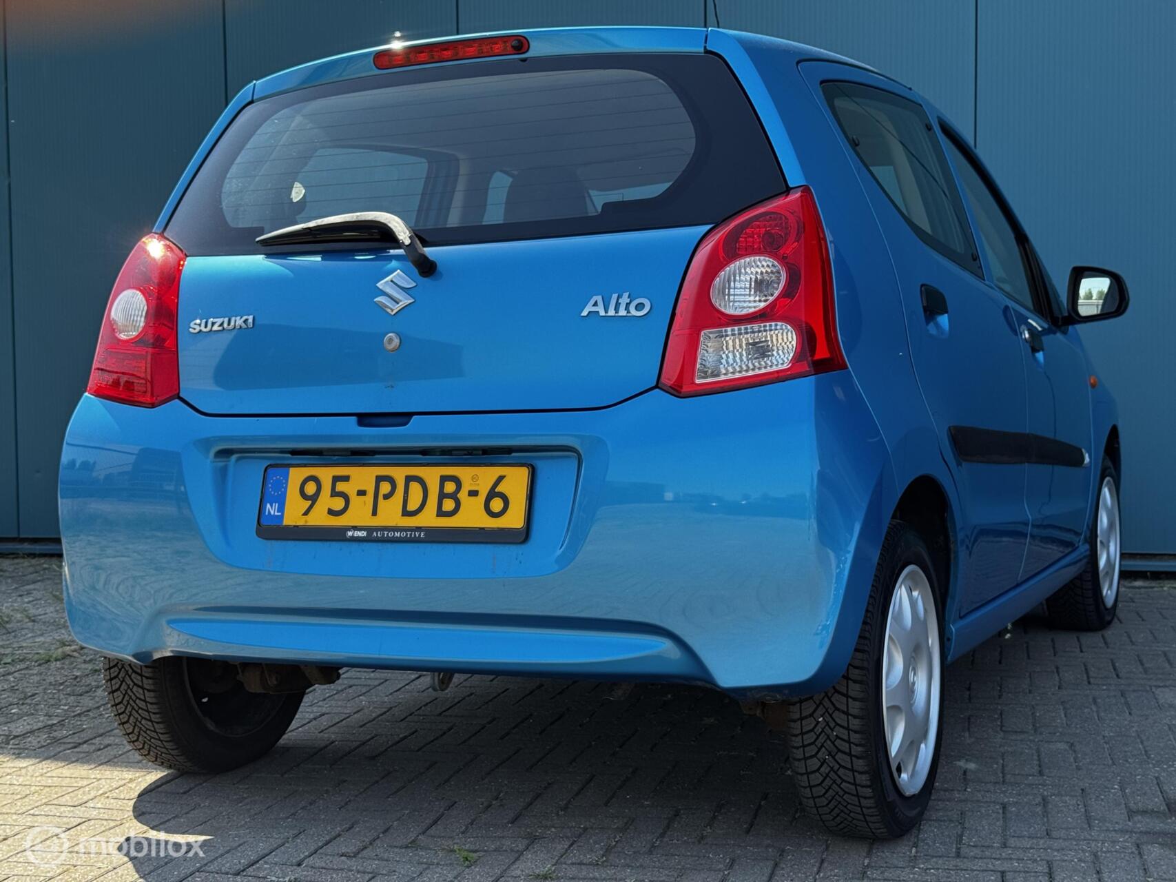Foto van Suzuki Alto