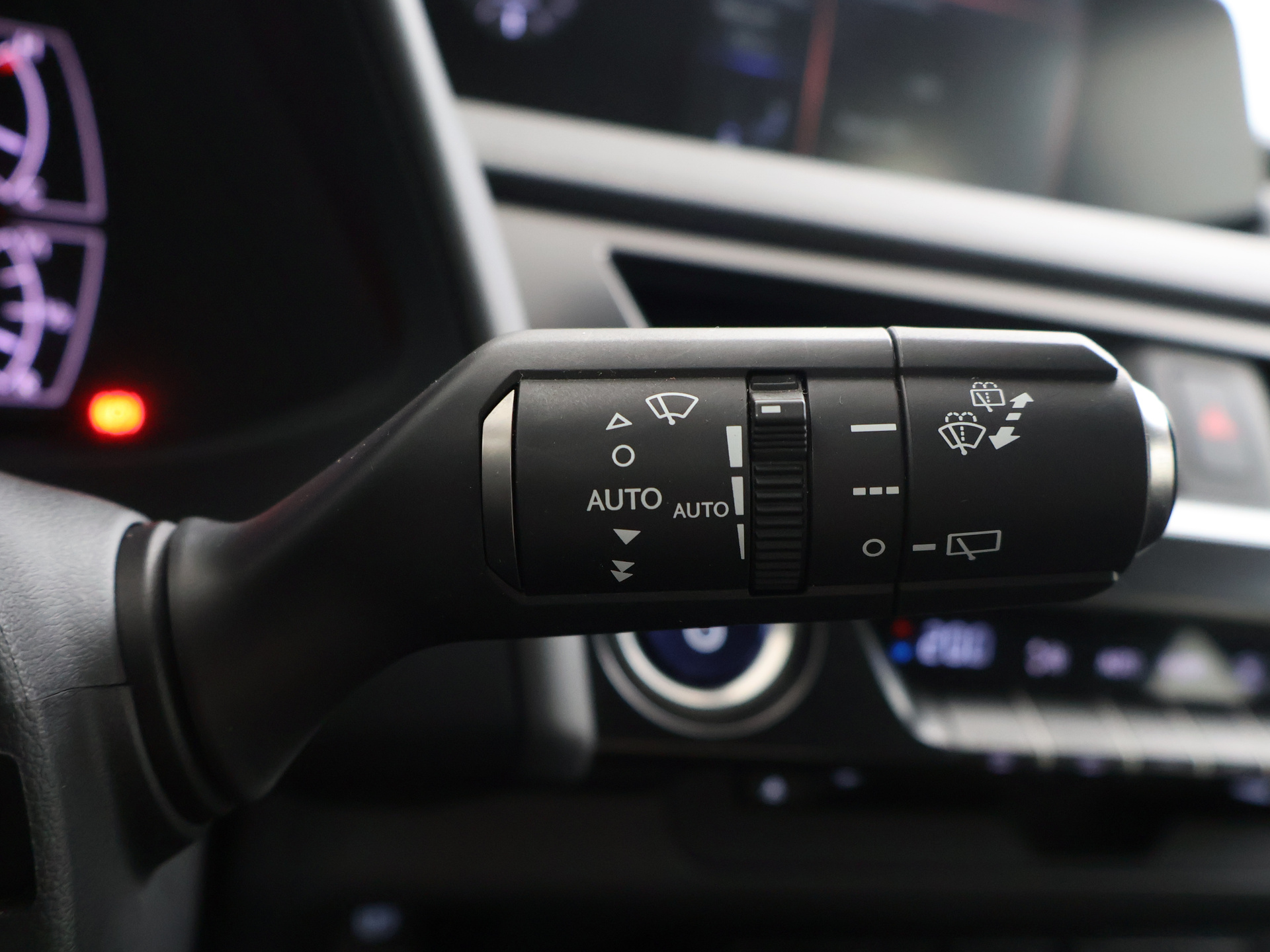 Foto van Lexus Lexus Ux250h