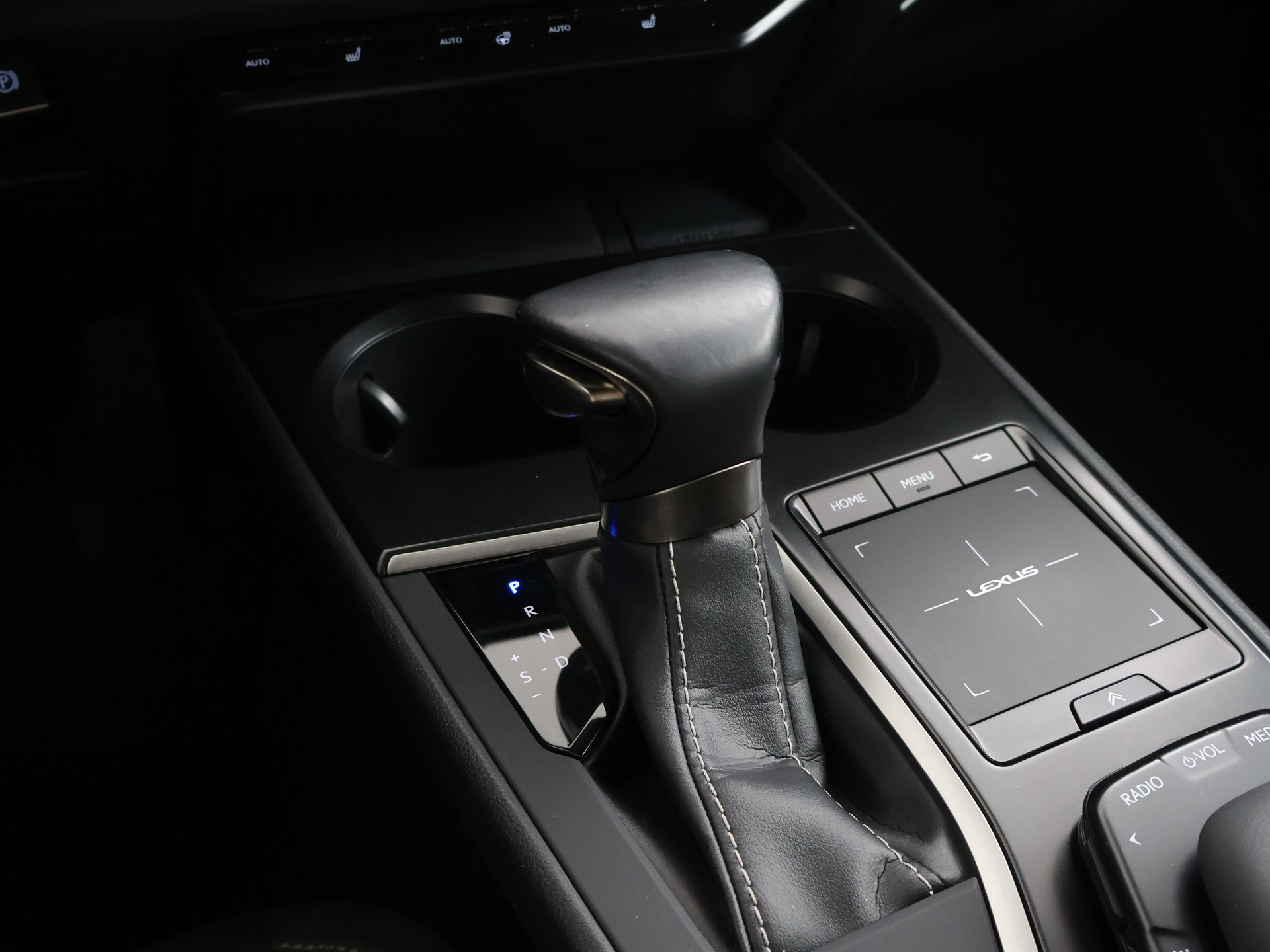 Foto van Lexus Lexus Ux250h