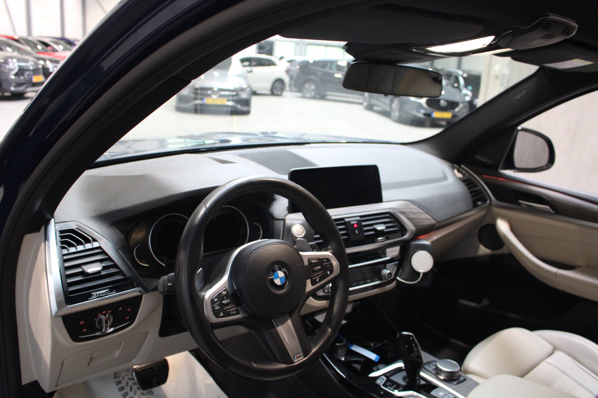 Foto van BMW X3 Xdrive20i