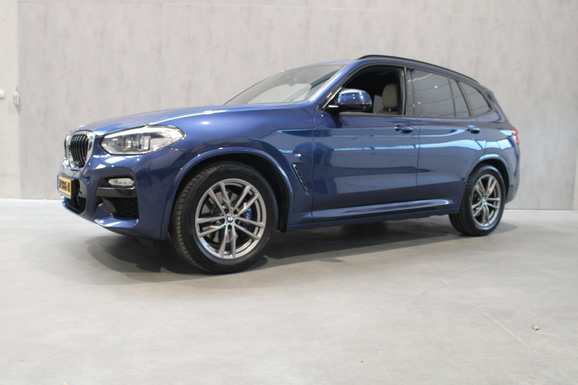 Foto van BMW X3 Xdrive20i