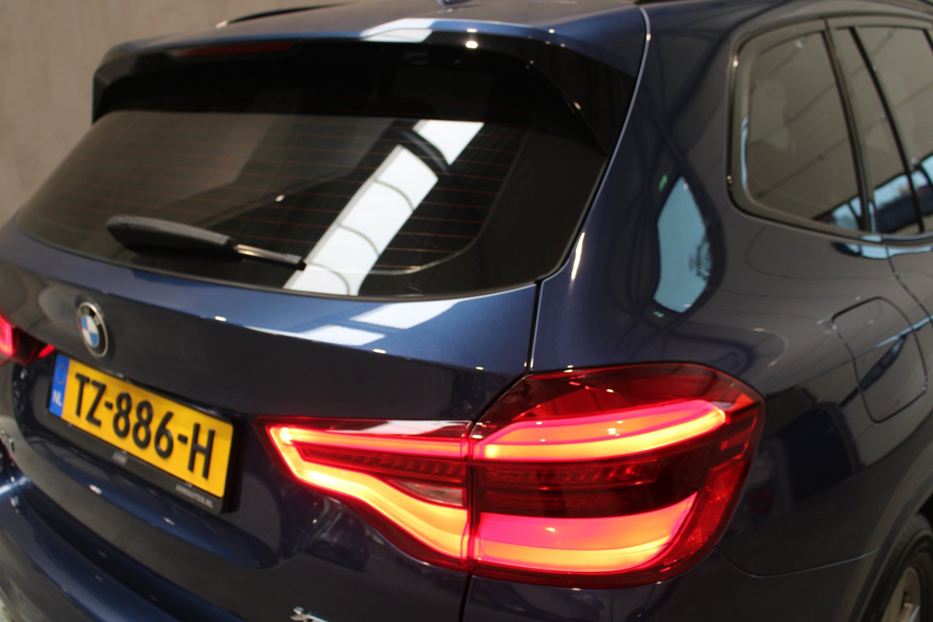 Foto van BMW X3 Xdrive20i