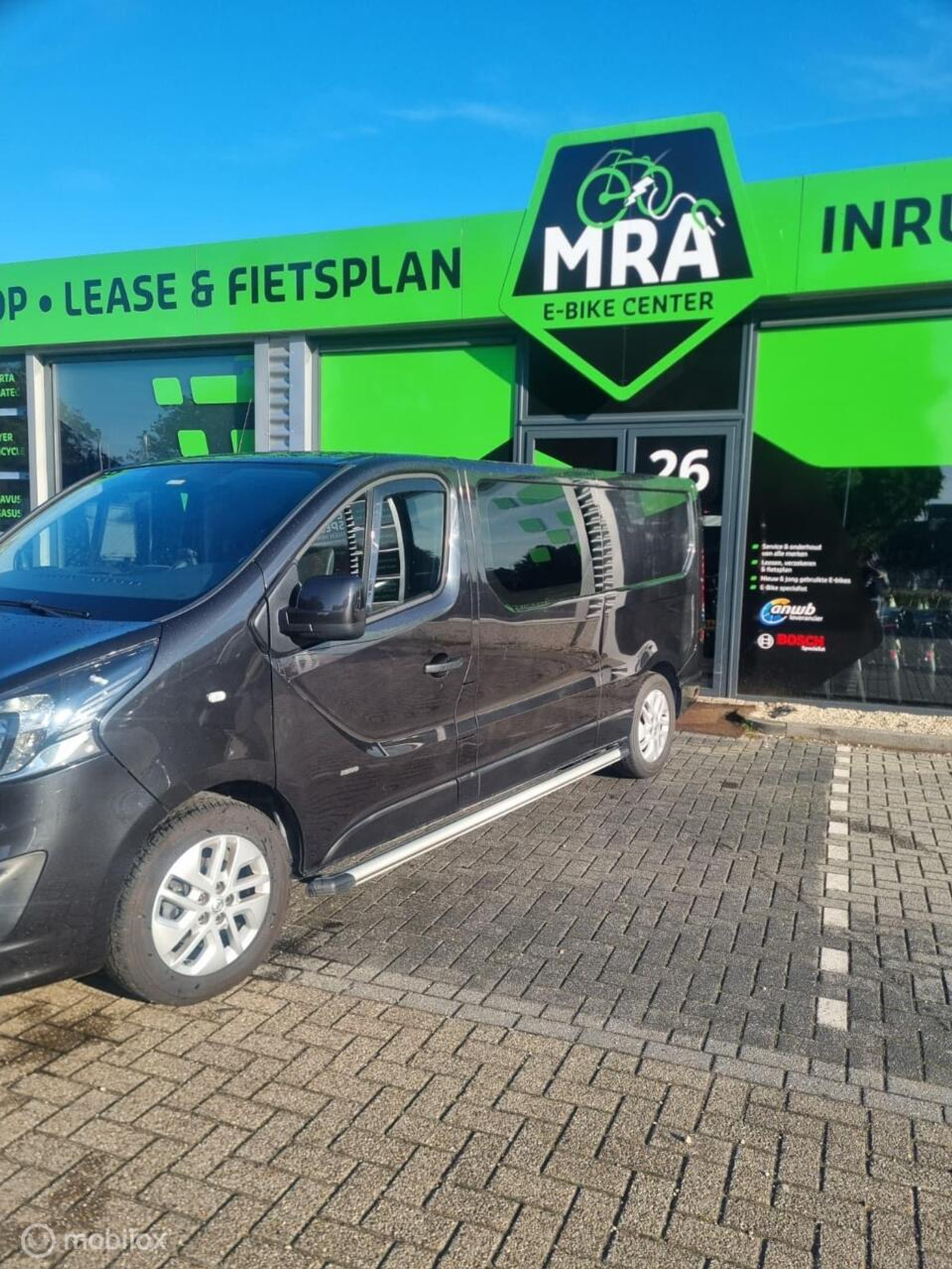 Foto van Opel Vivaro-b