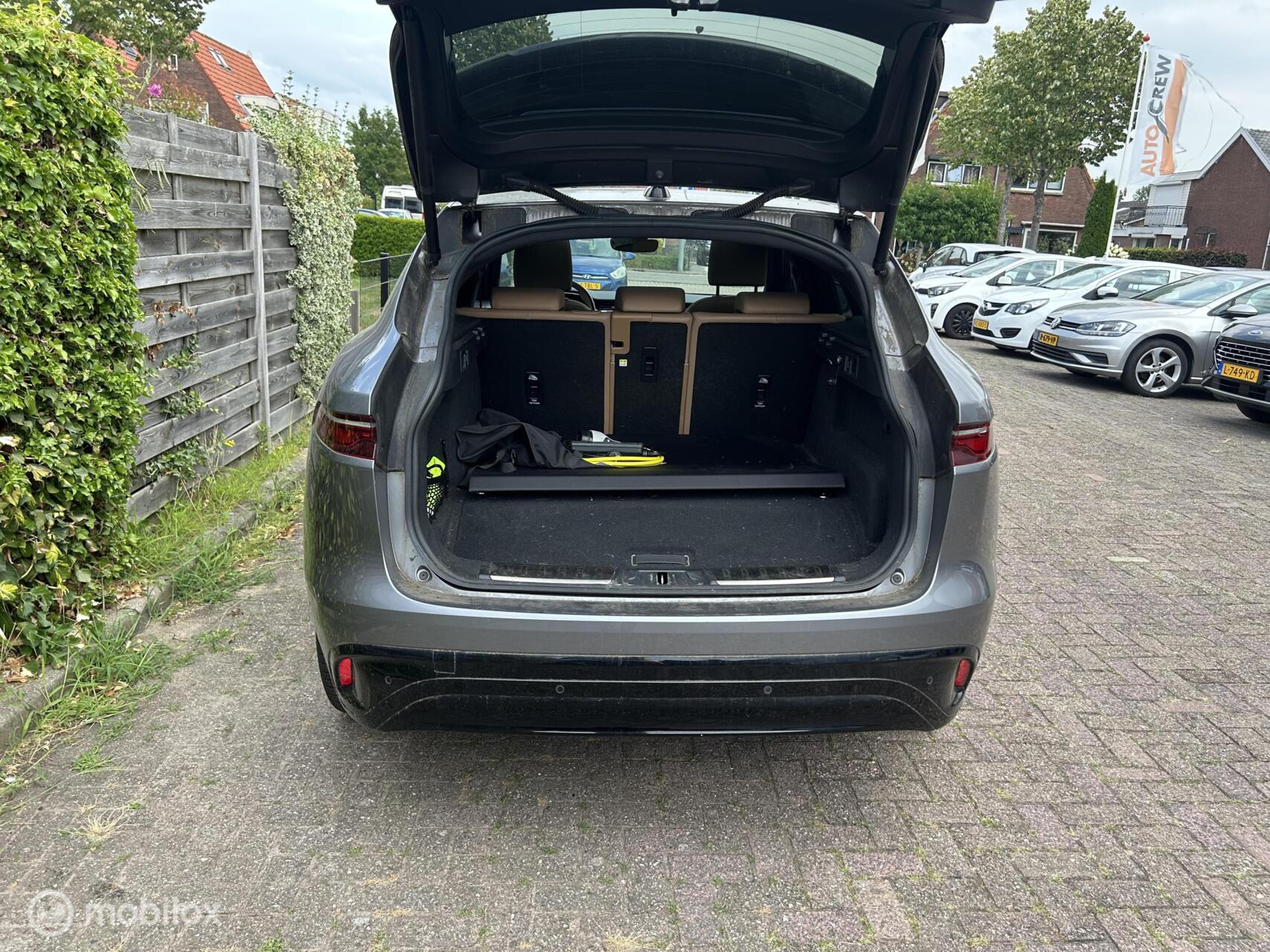 Foto van Jaguar Jaguar F-pace