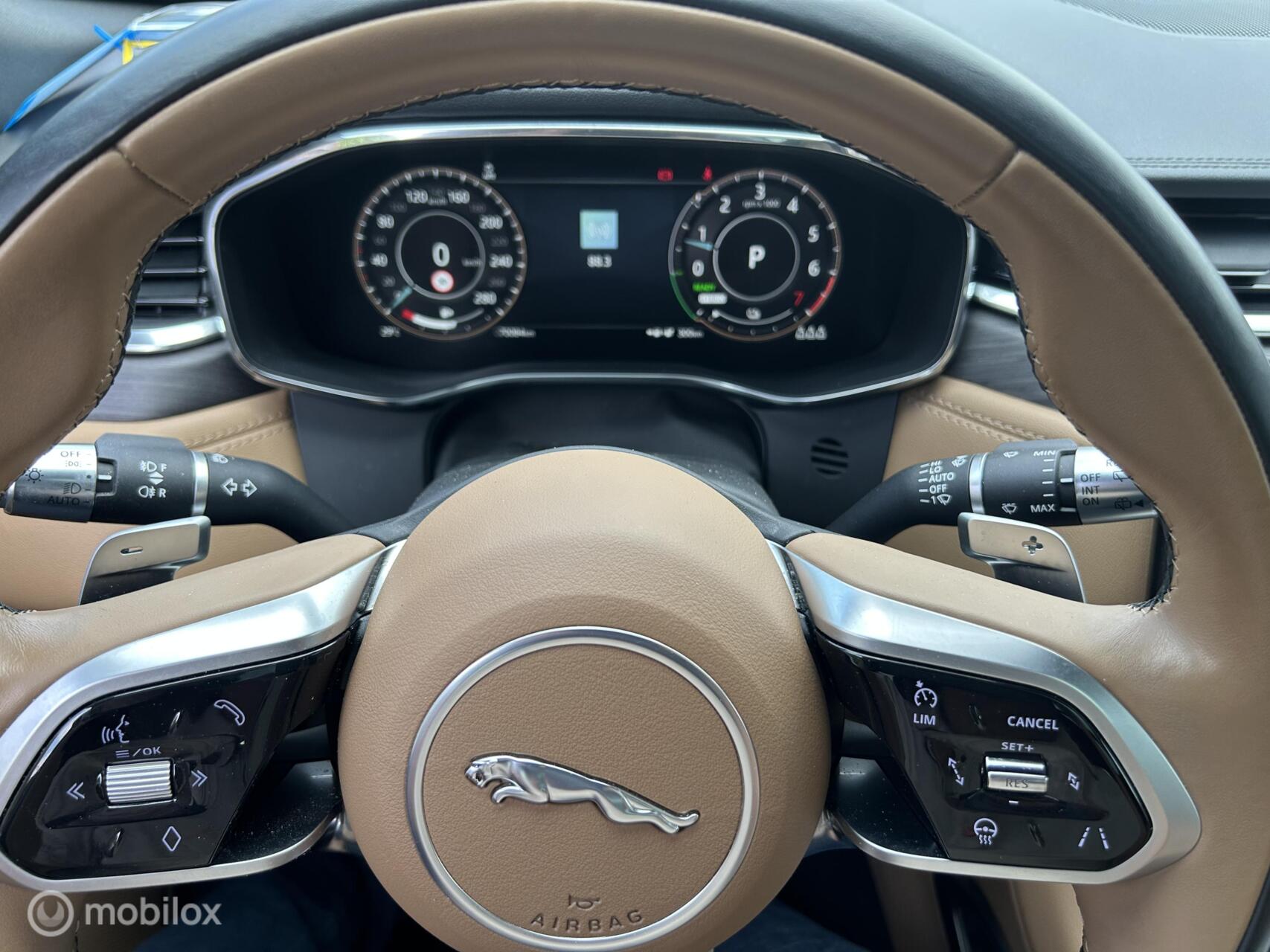 Foto van Jaguar Jaguar F-pace