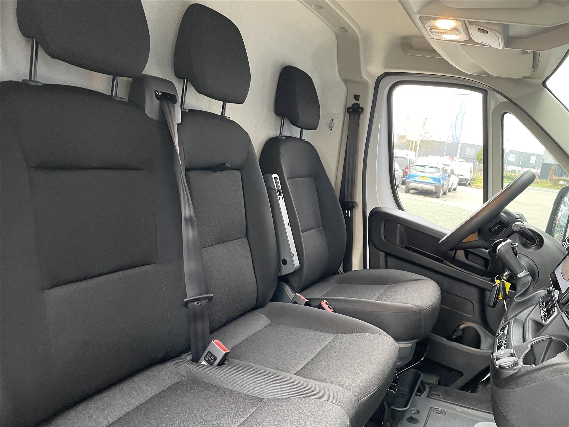Foto van Opel Movano