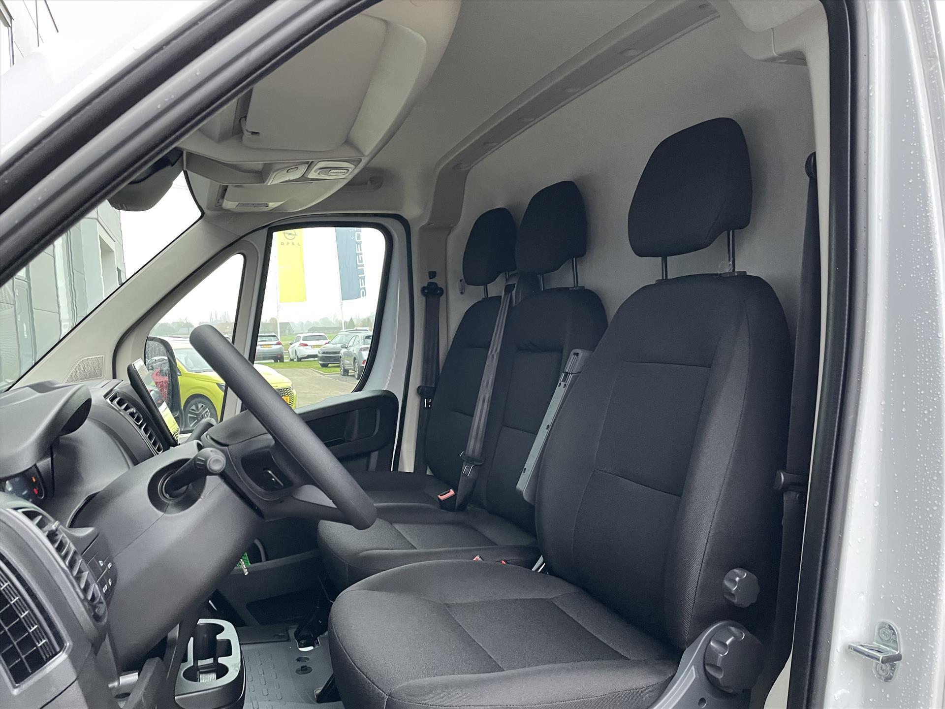 Foto van Opel Movano