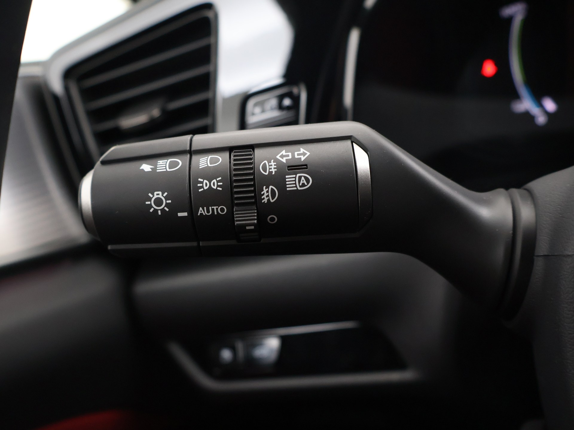 Foto van Lexus Lexus Nx450h+