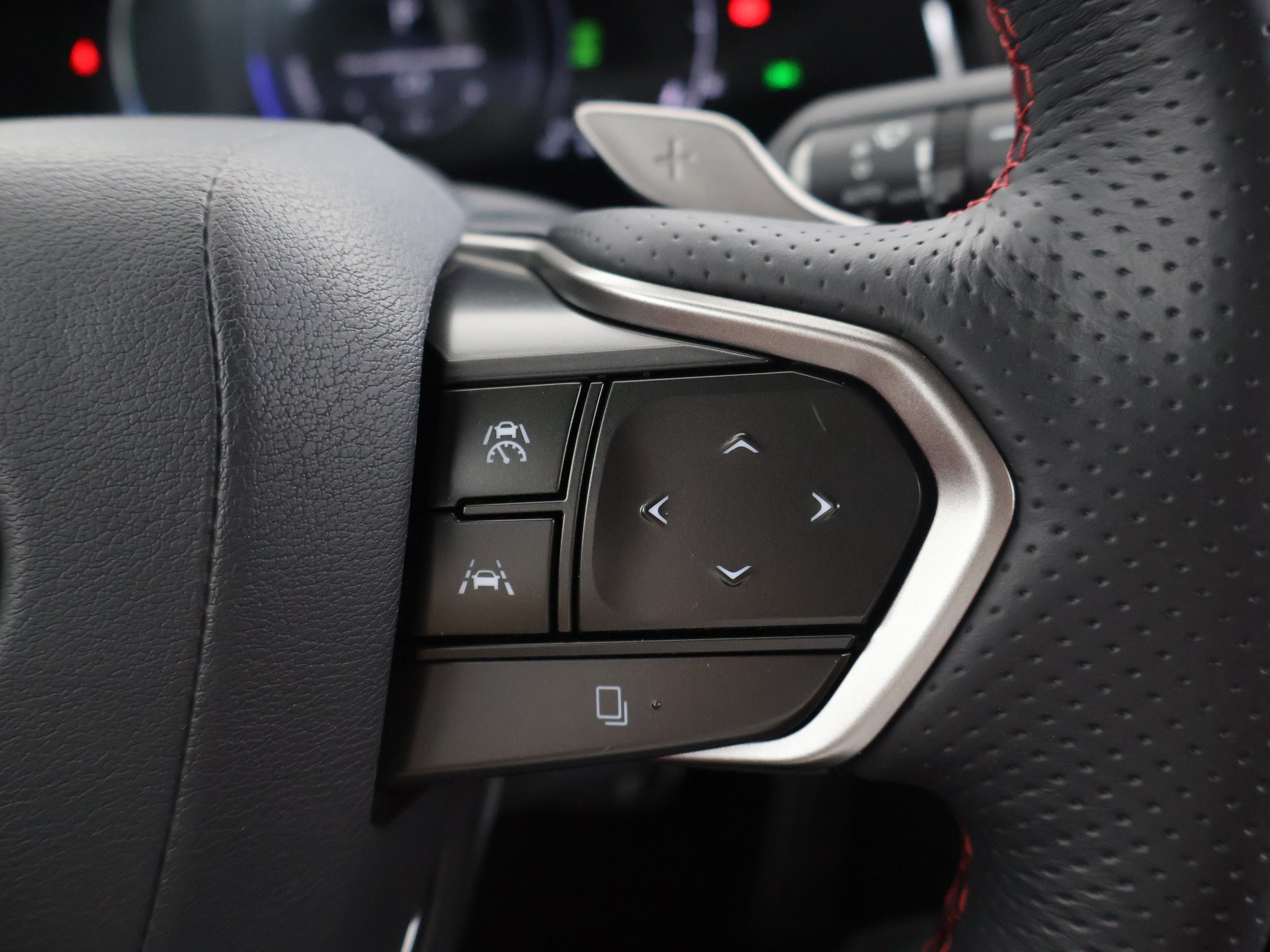 Foto van Lexus Lexus Nx450h+