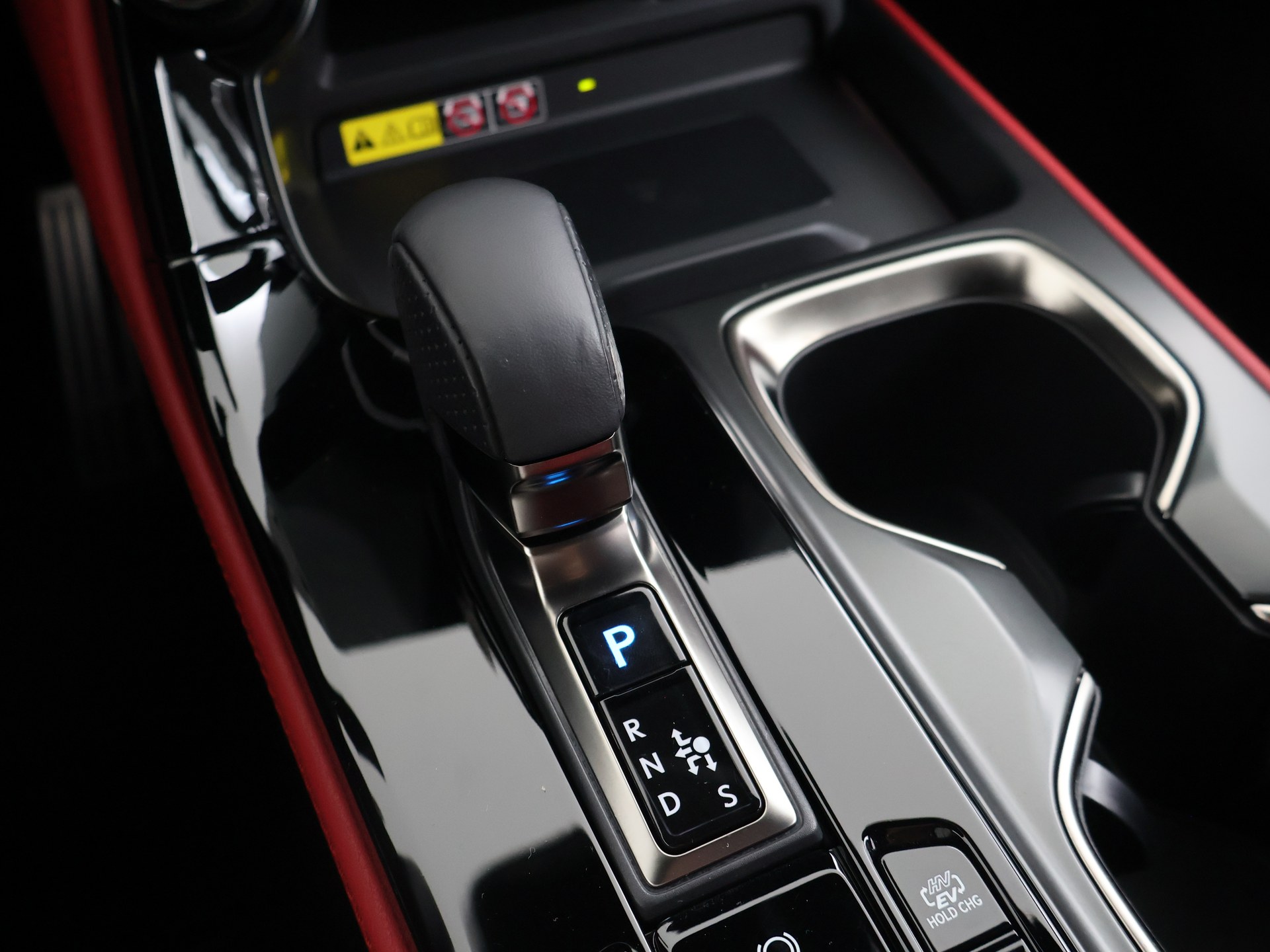 Foto van Lexus Lexus Nx450h+