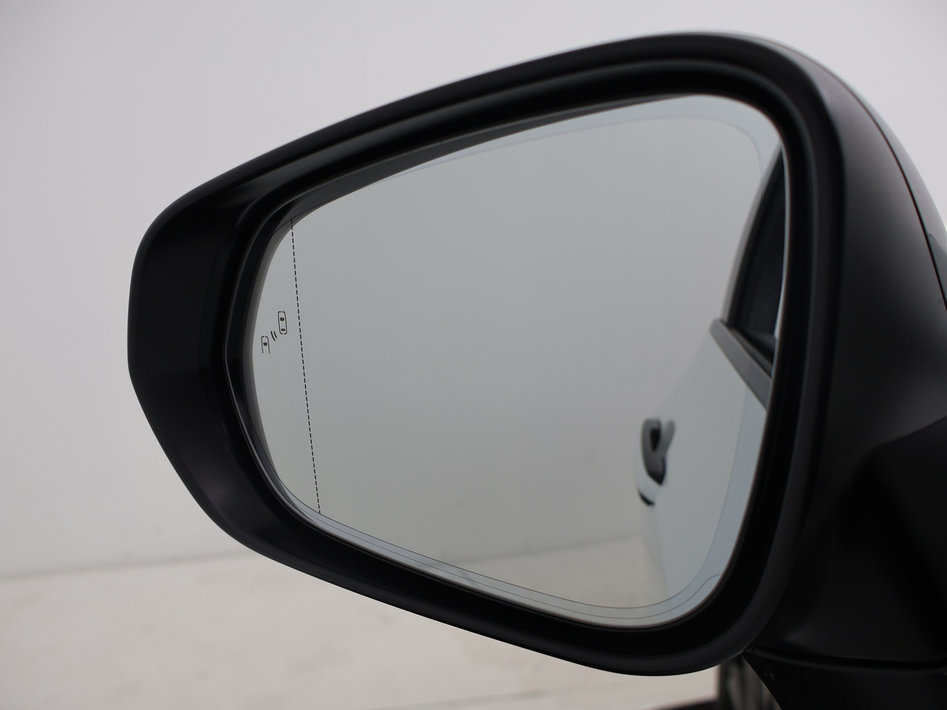 Foto van Lexus Lexus Nx450h+