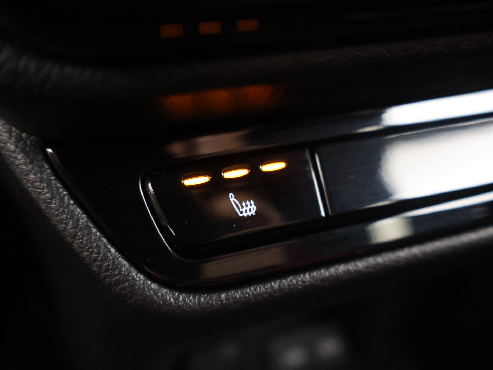 Foto van Lexus Lexus Nx450h+