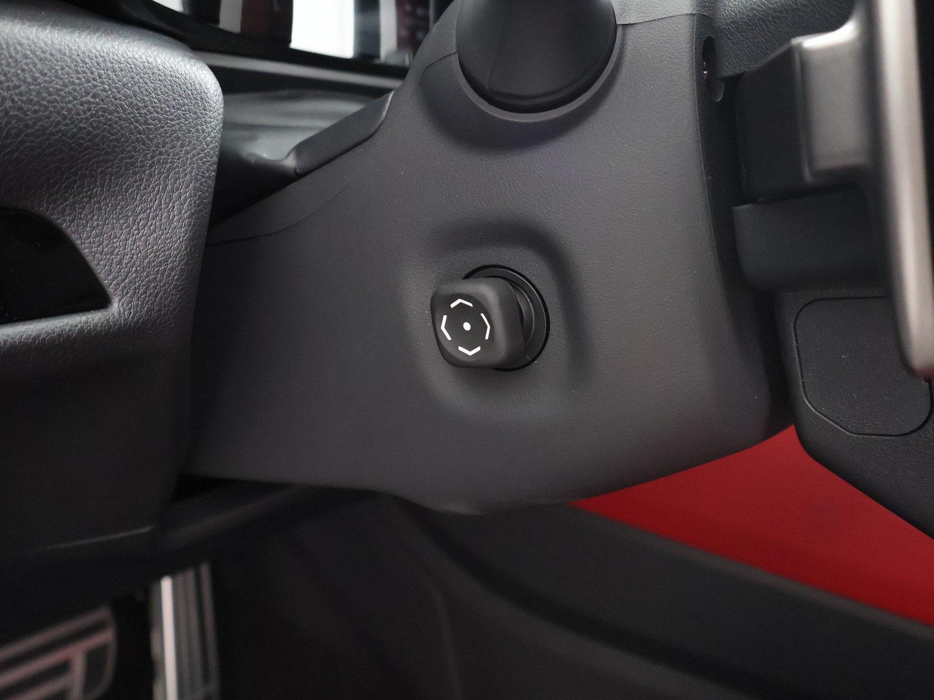 Foto van Lexus Lexus Nx450h+