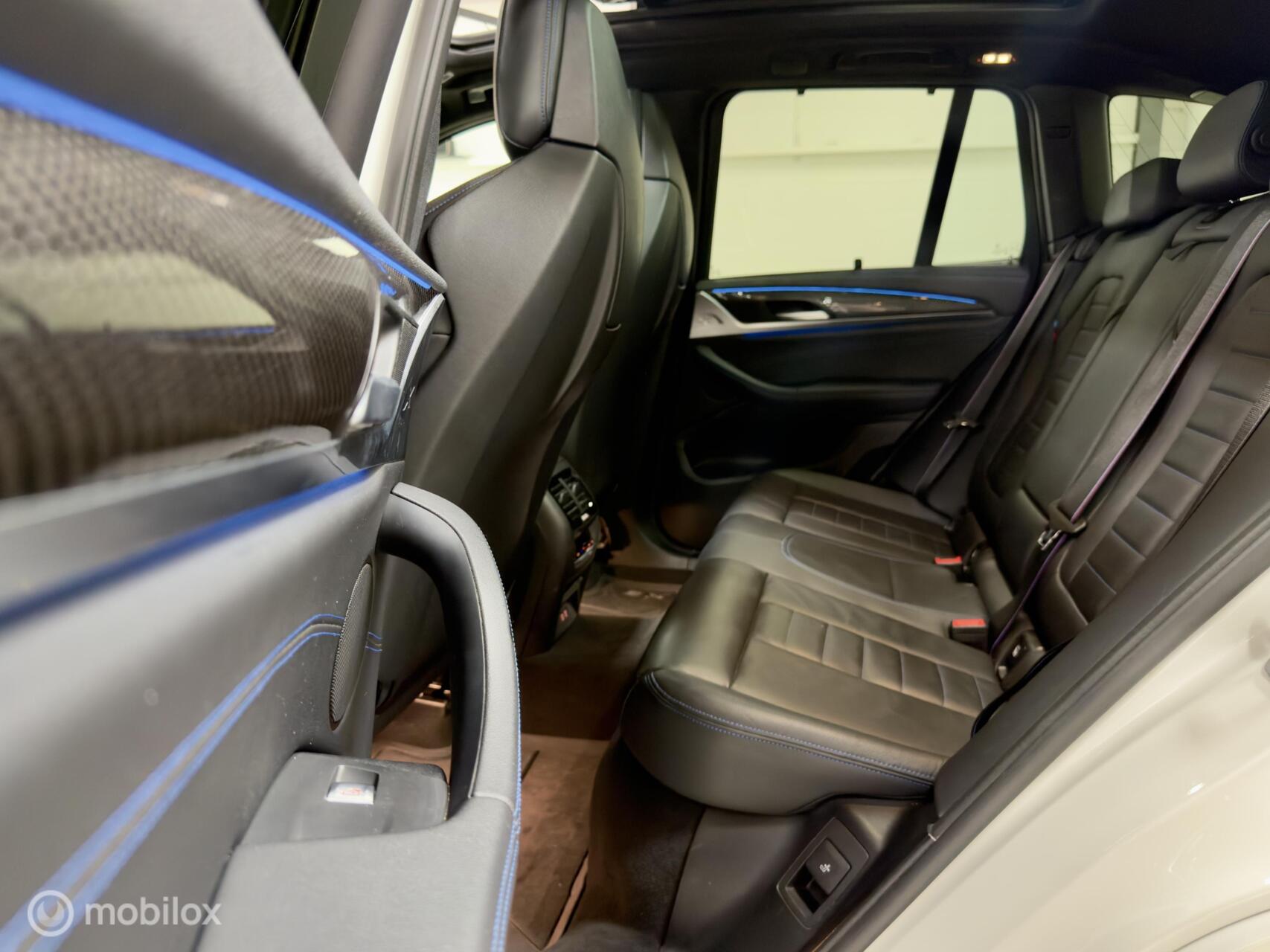 Foto van BMW X3 Xdrive30e