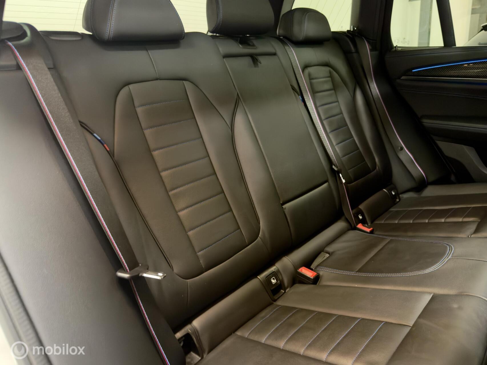 Foto van BMW X3 Xdrive30e