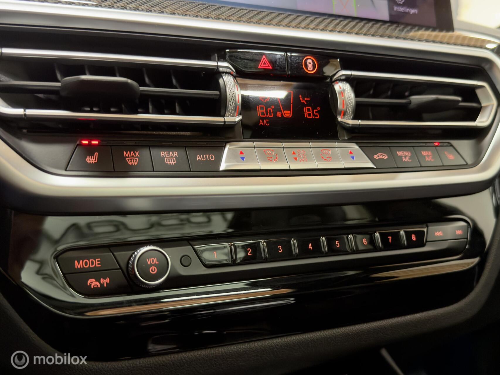 Foto van BMW X3 Xdrive30e