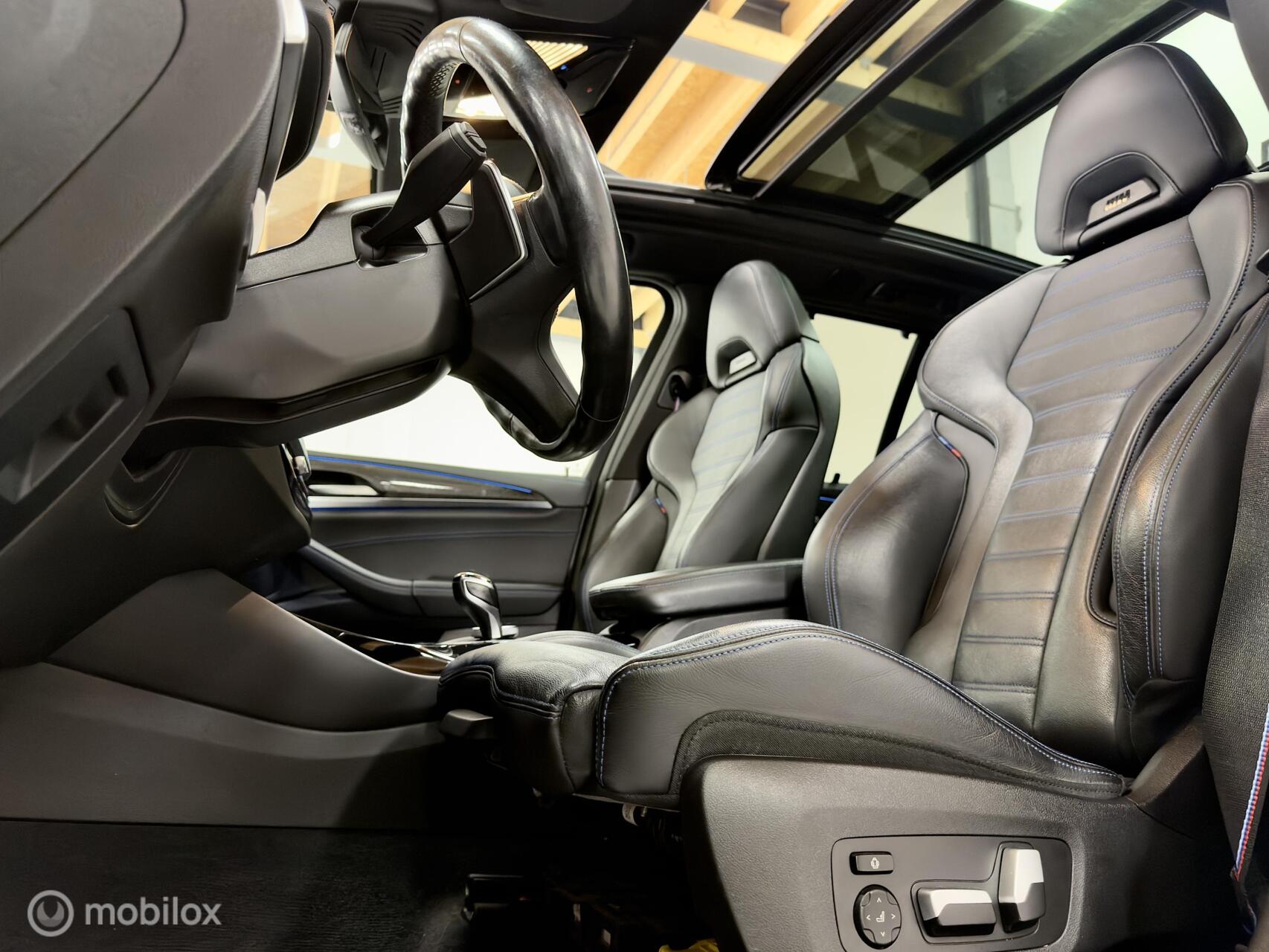 Foto van BMW X3 Xdrive30e