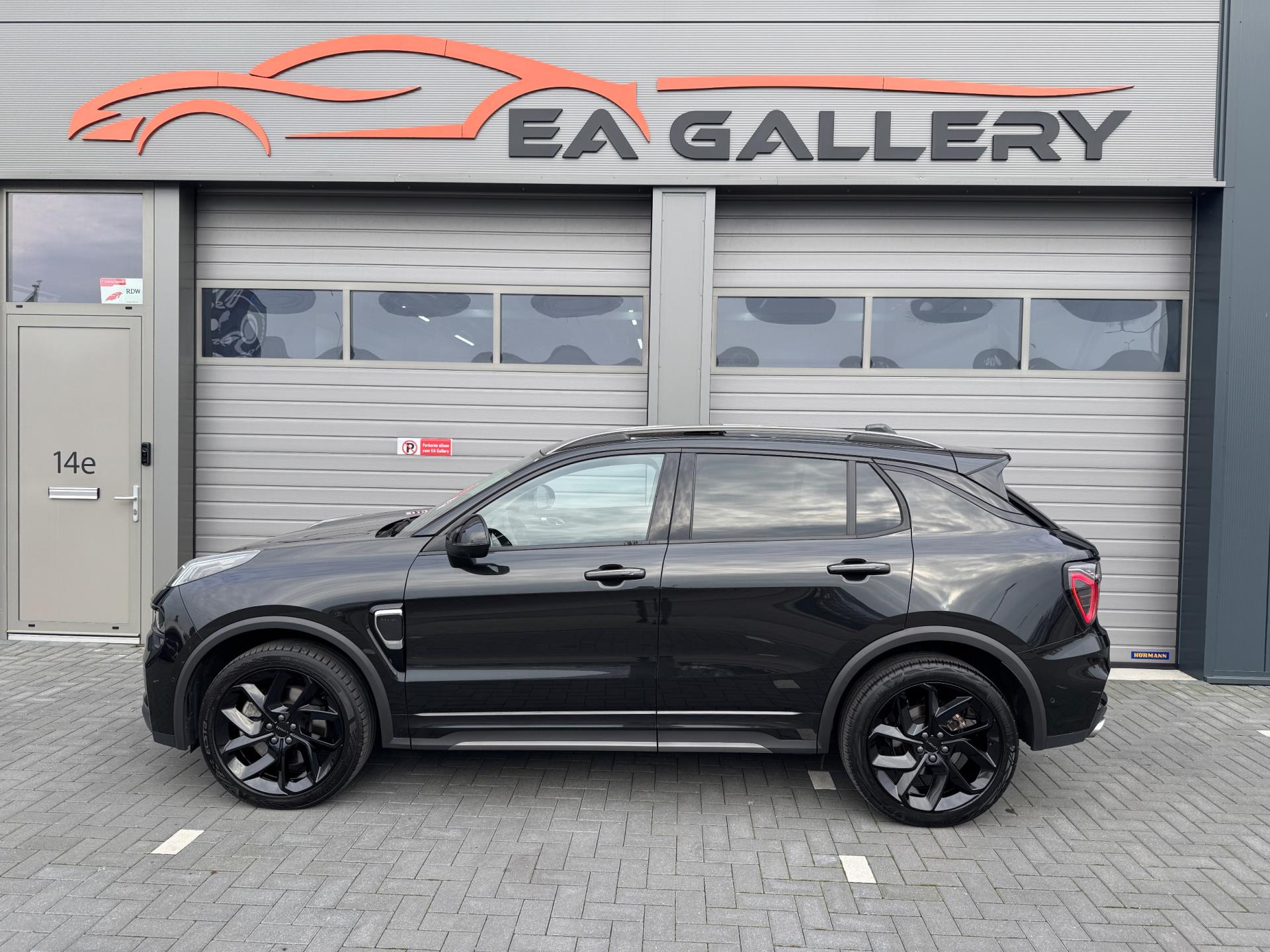 Foto van Lynk&co LYNK & Co 01