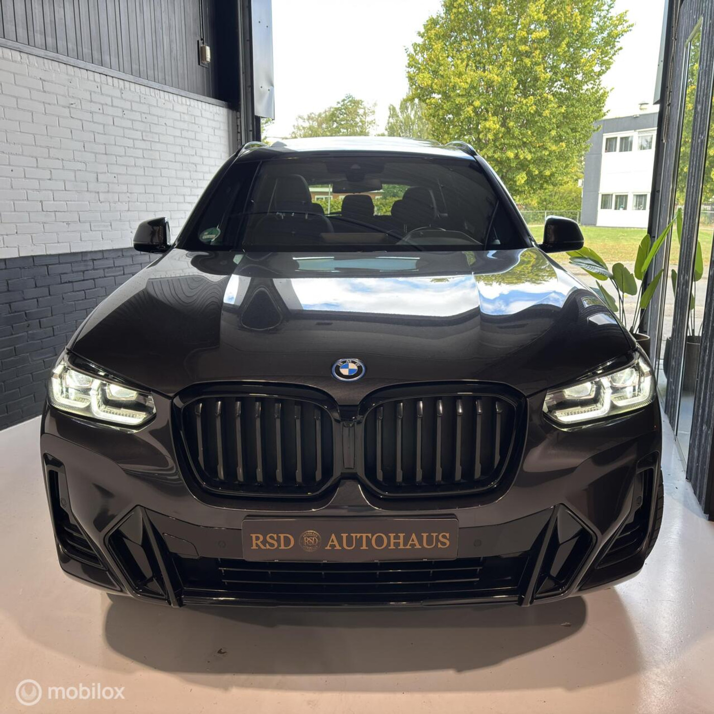Foto van BMW X3 Xdrive30e