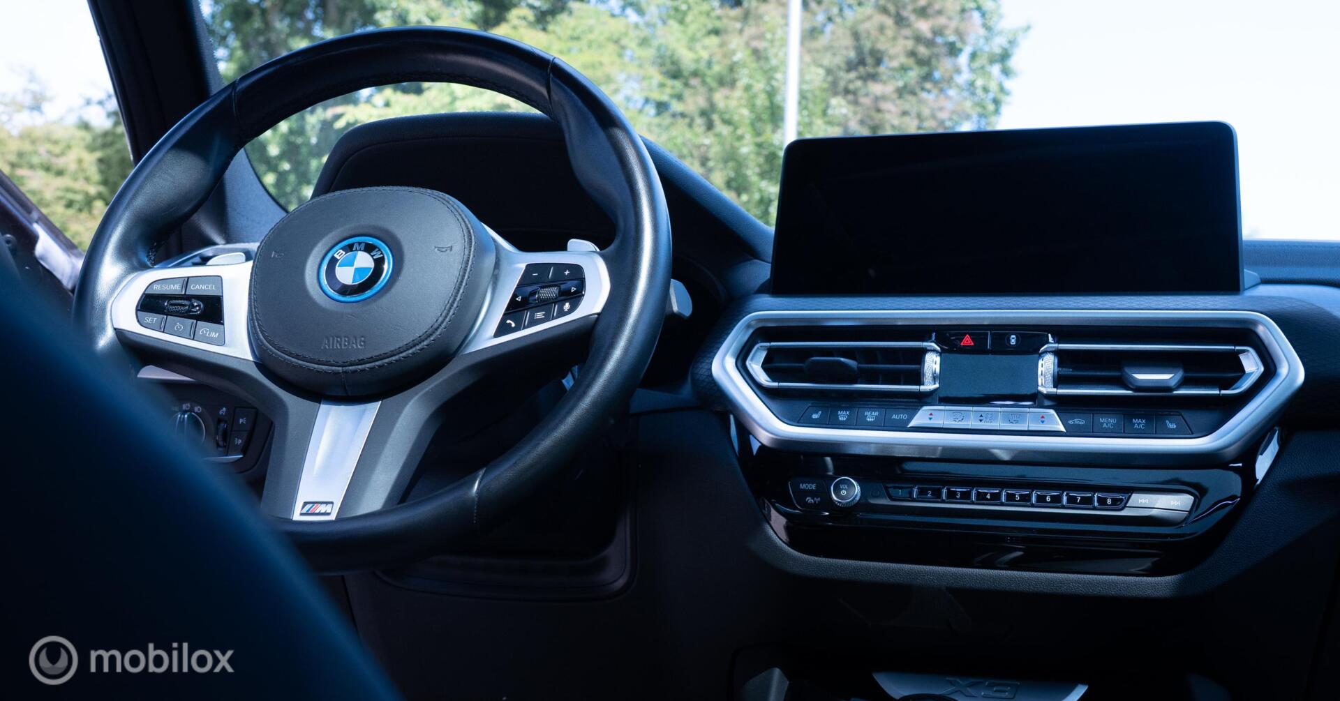 Foto van BMW X3 Xdrive30e