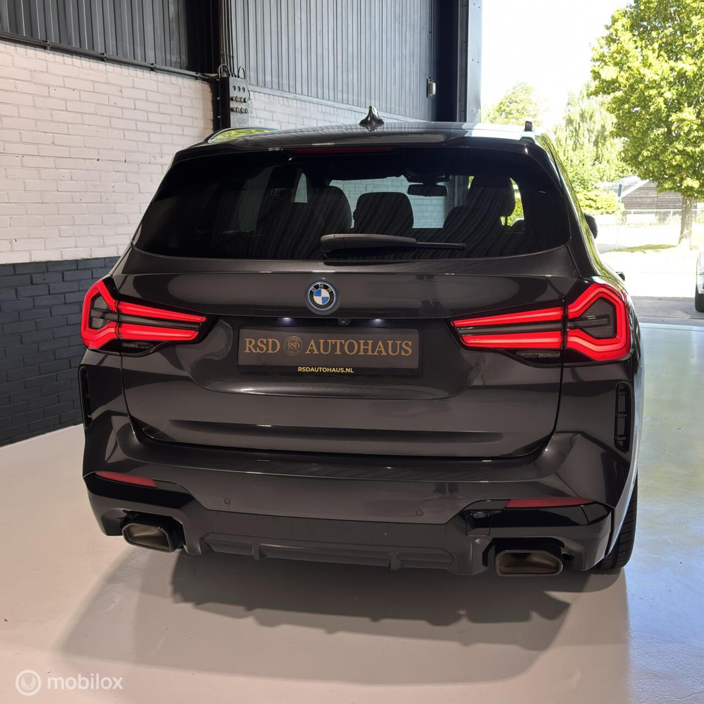 Foto van BMW X3 Xdrive30e