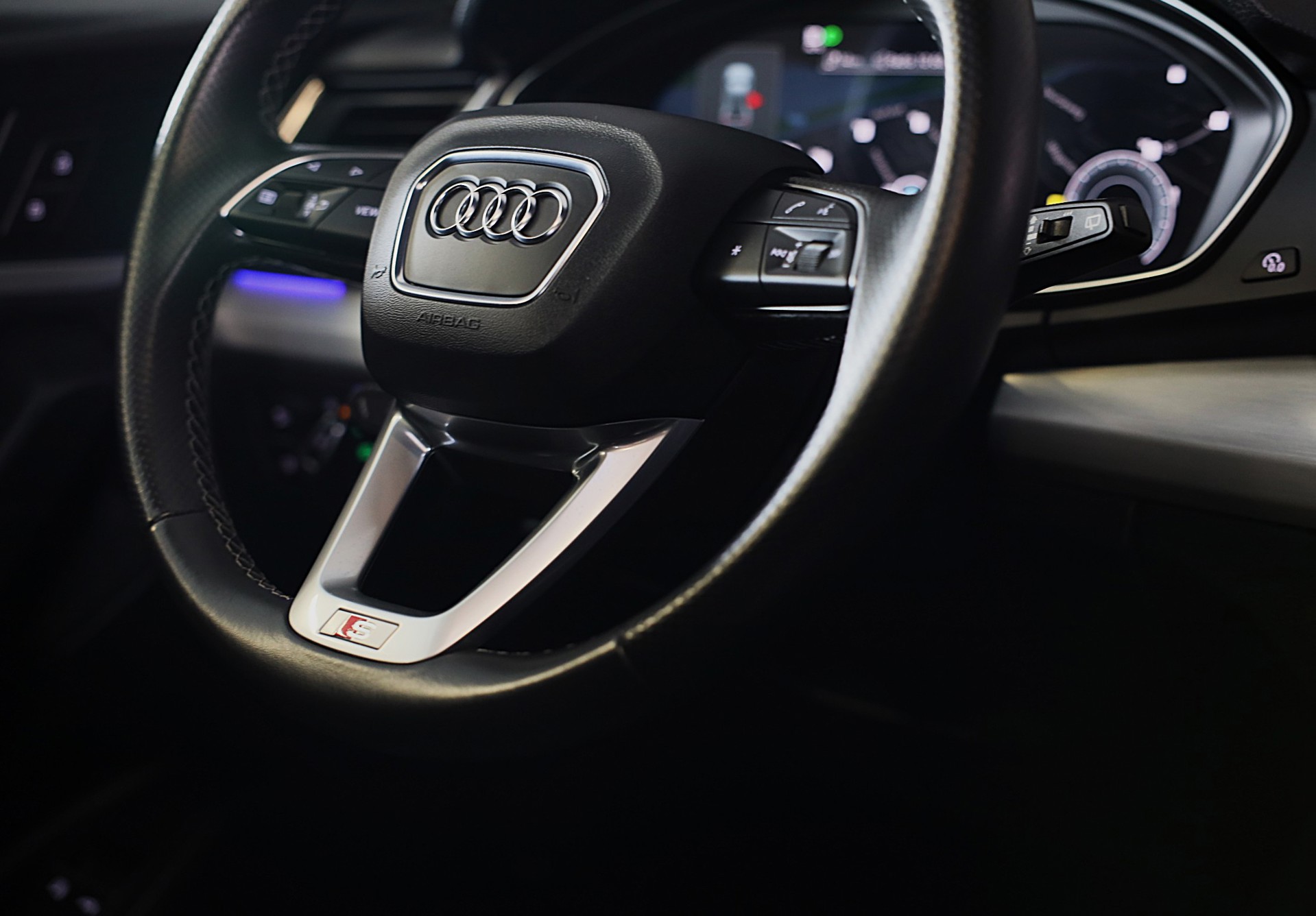 Foto van Audi Q5 55 TFSI E