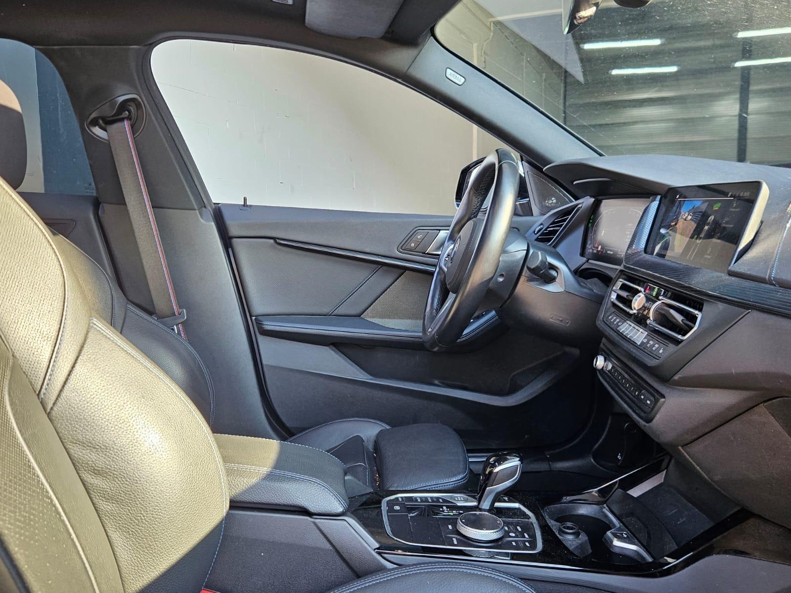 Foto van BMW 218i