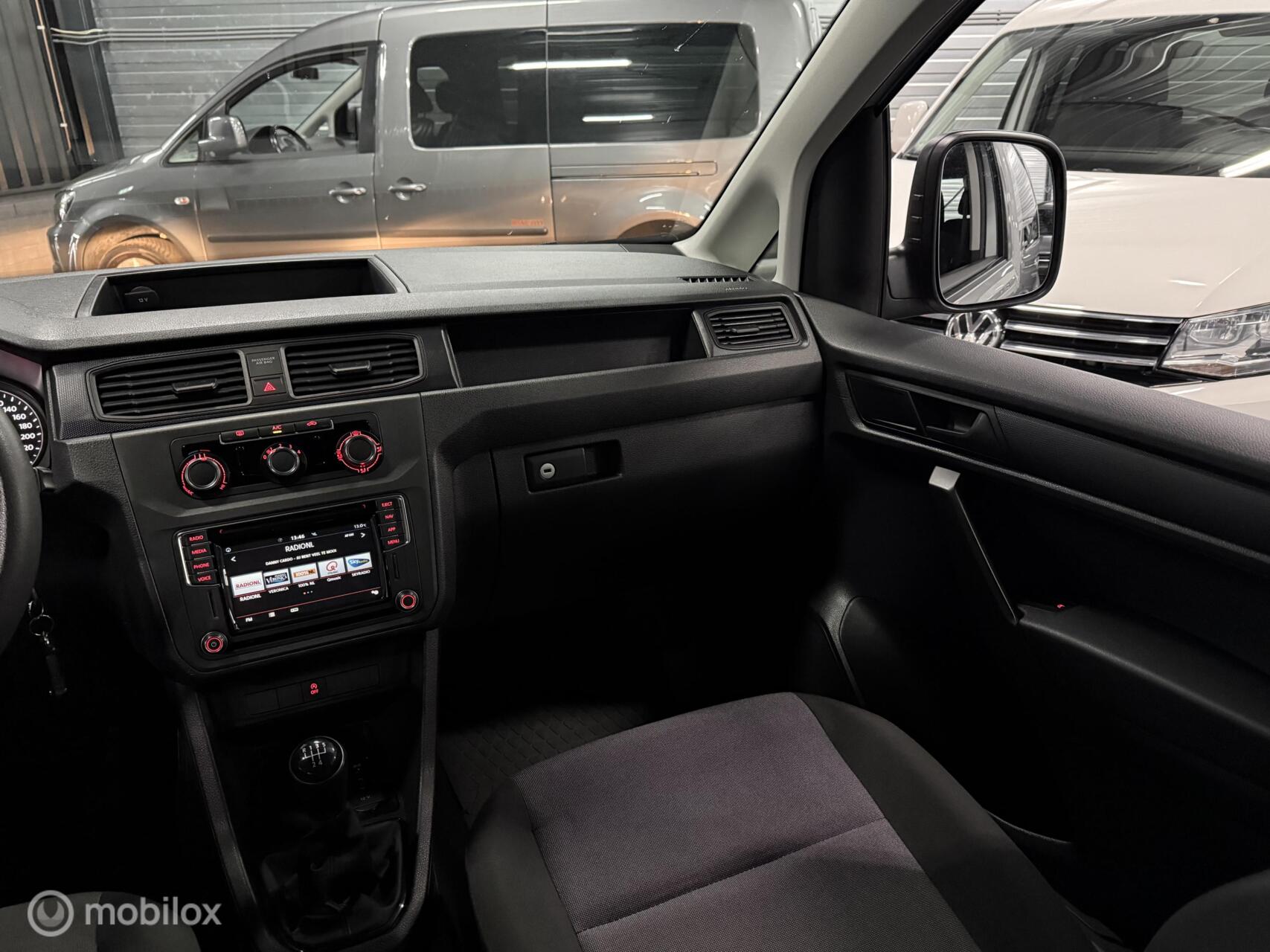 Foto van Volkswagen Caddy Combi