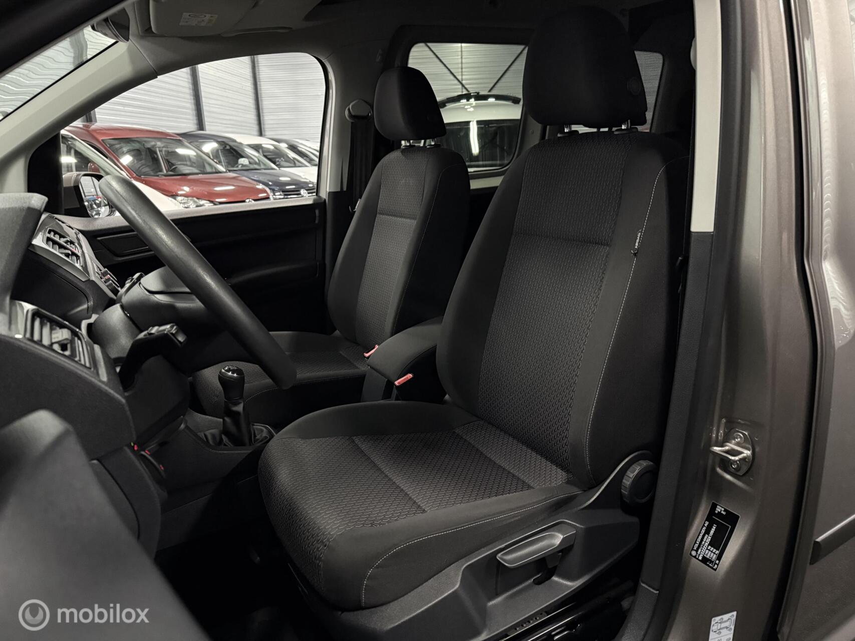 Foto van Volkswagen Caddy Combi