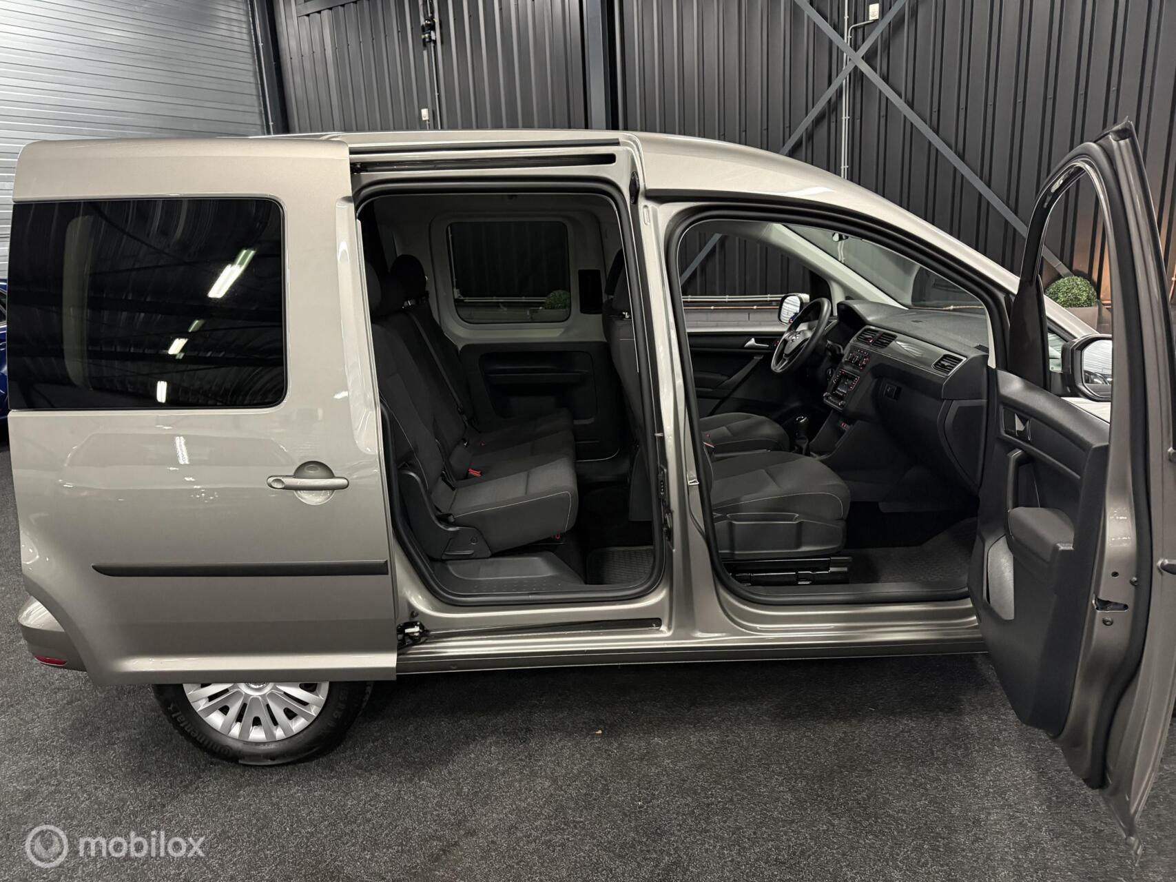 Foto van Volkswagen Caddy Combi