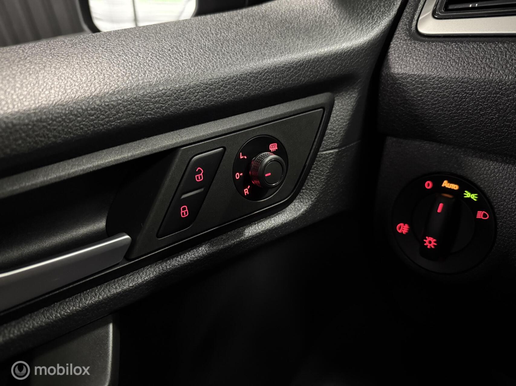 Foto van Volkswagen Caddy Combi