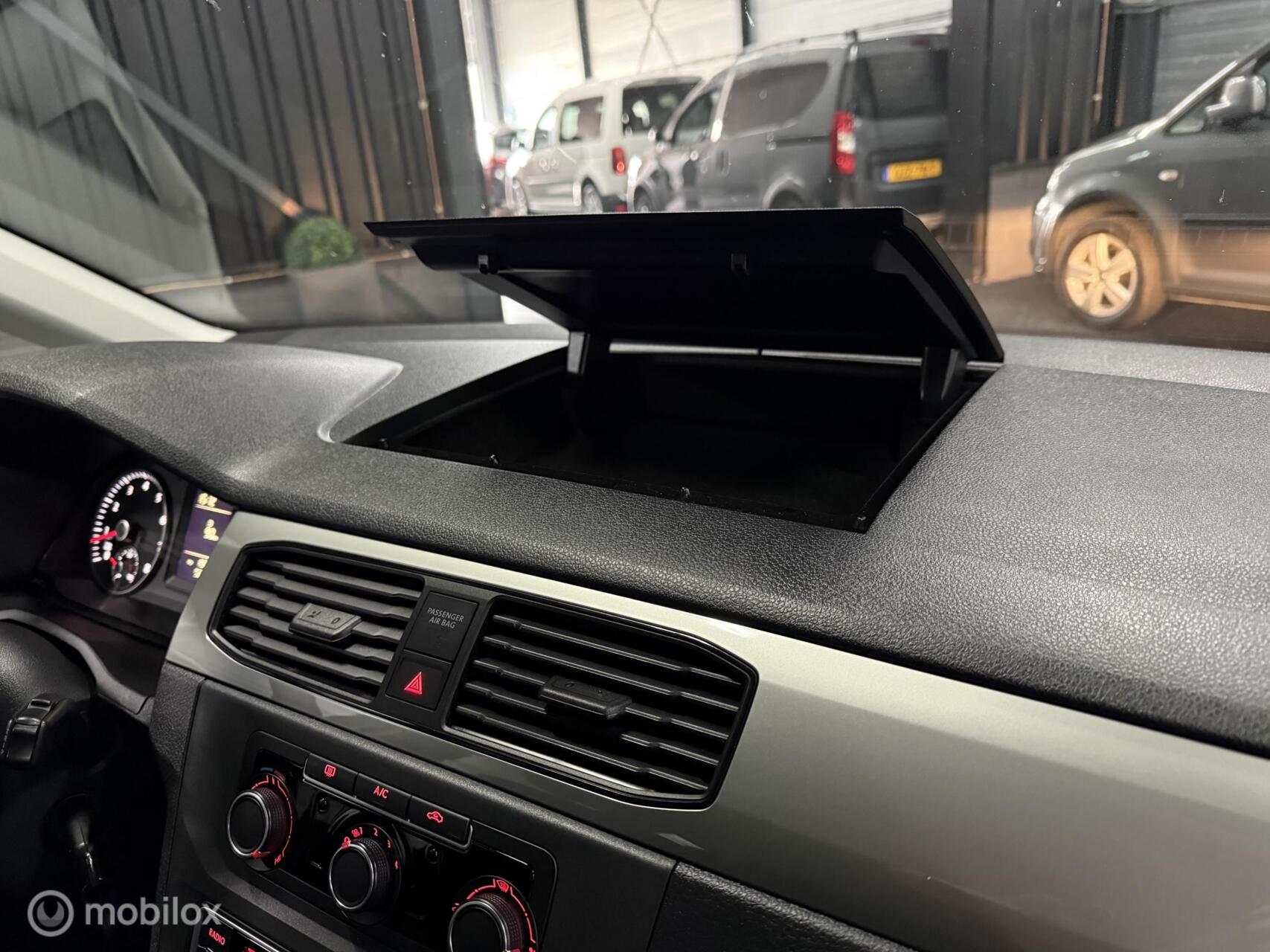 Foto van Volkswagen Caddy Combi