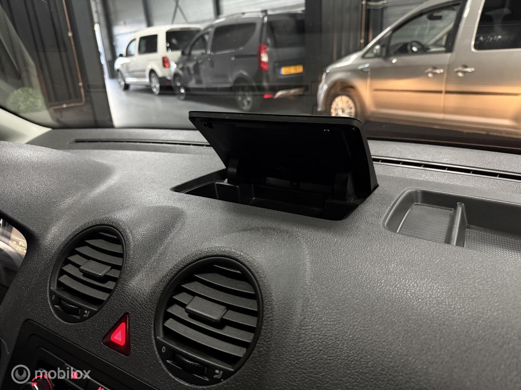 Foto van Volkswagen Caddy Combi