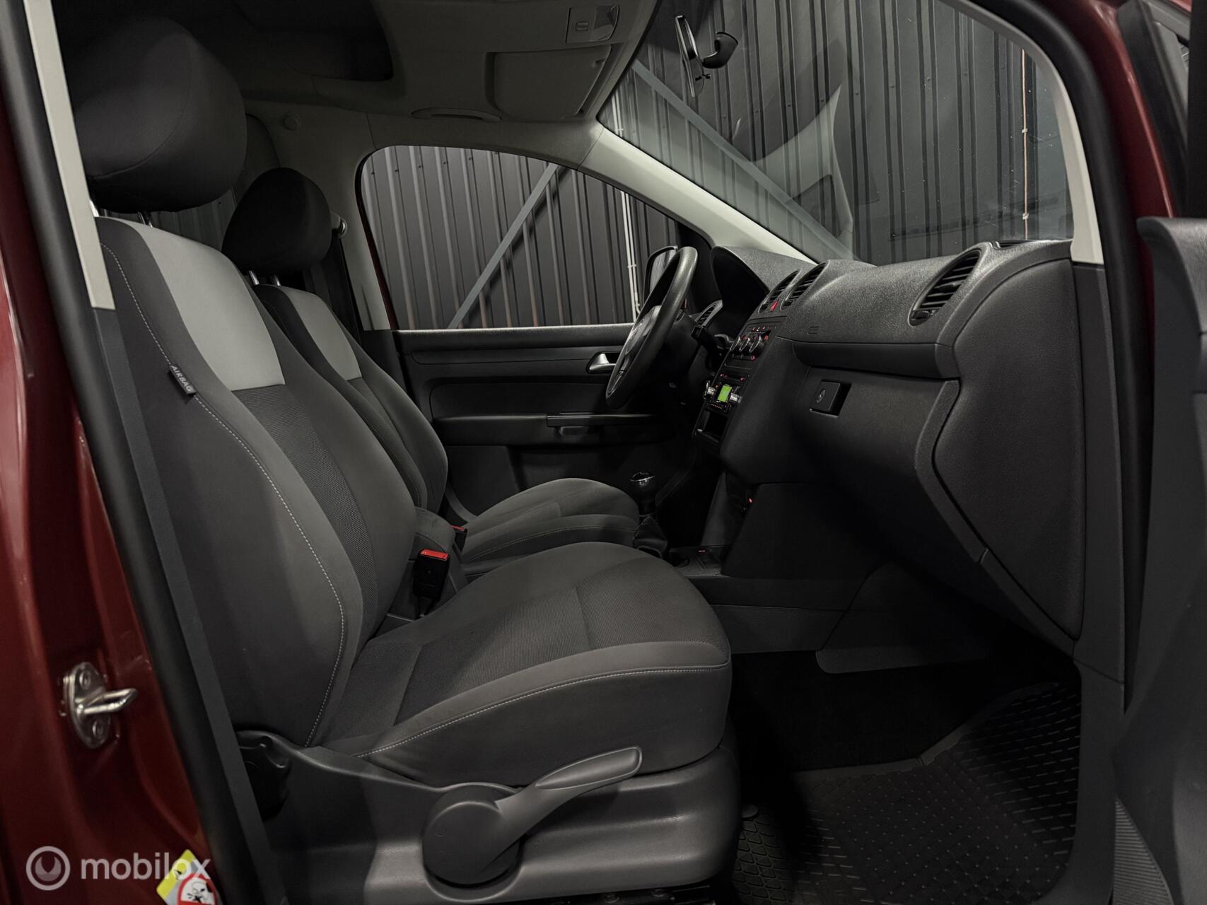 Foto van Volkswagen Caddy Combi