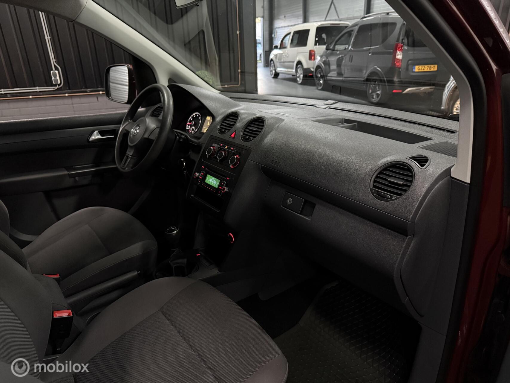 Foto van Volkswagen Caddy Combi