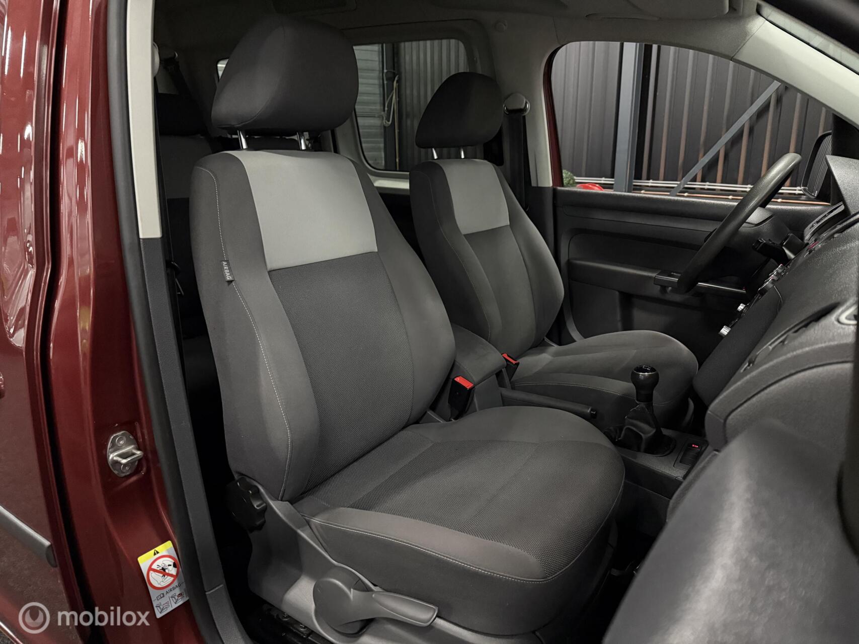 Foto van Volkswagen Caddy Combi
