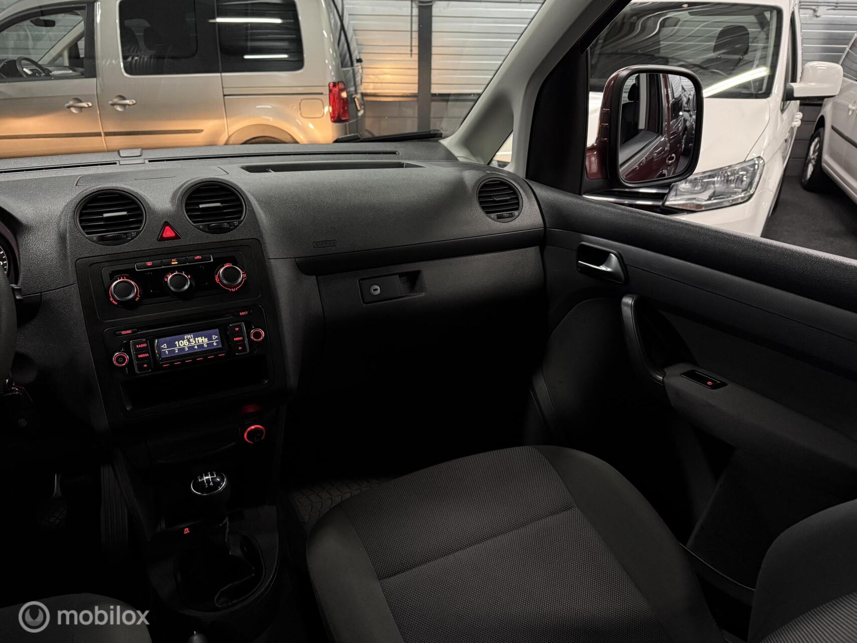 Foto van Volkswagen Caddy Combi