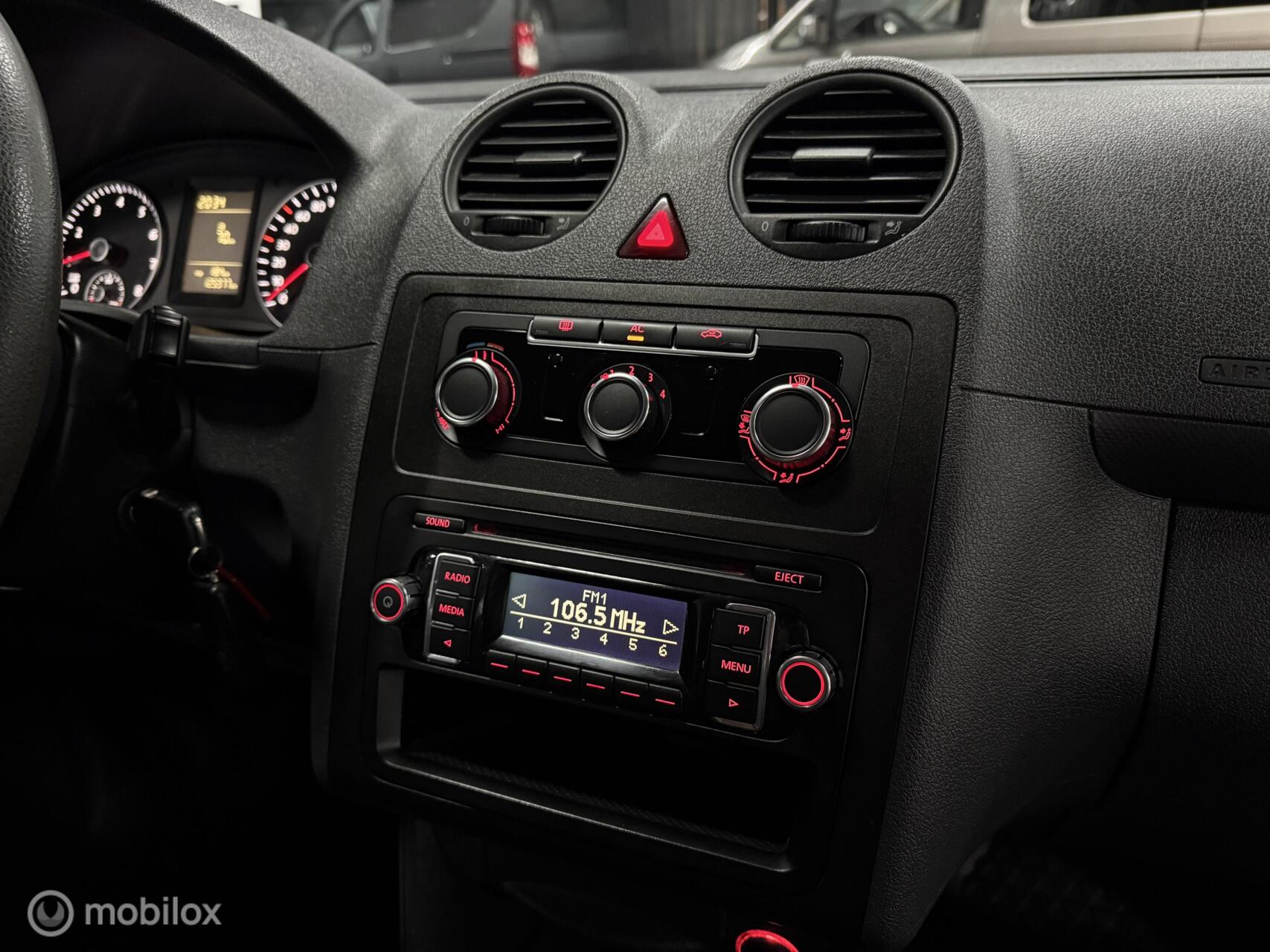 Foto van Volkswagen Caddy Combi