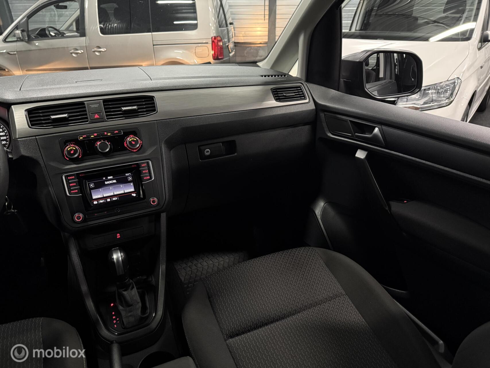 Foto van Volkswagen Caddy Combi