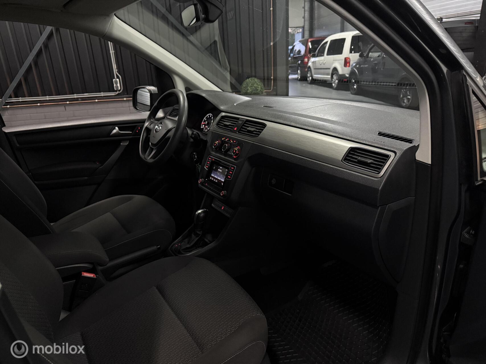 Foto van Volkswagen Caddy Combi