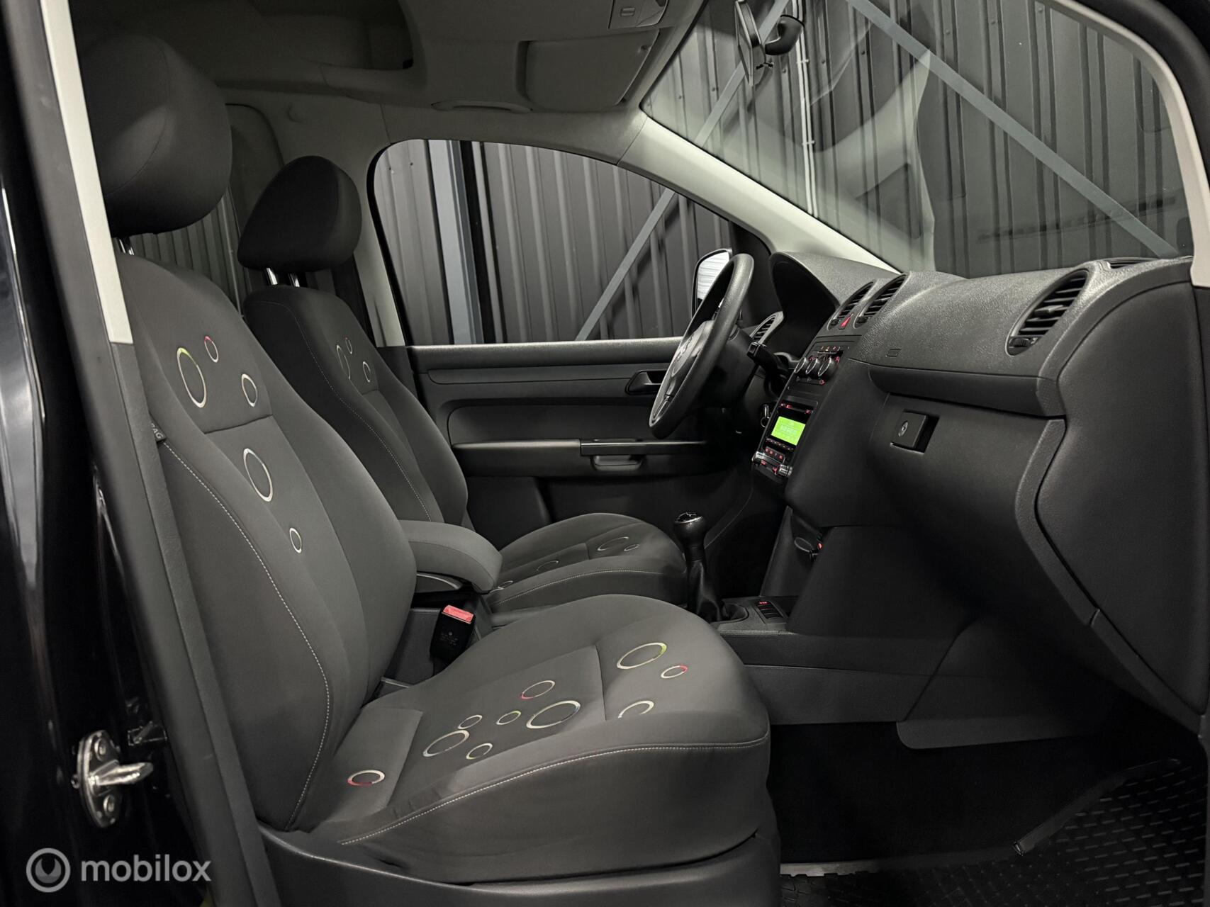 Foto van Volkswagen Caddy Combi