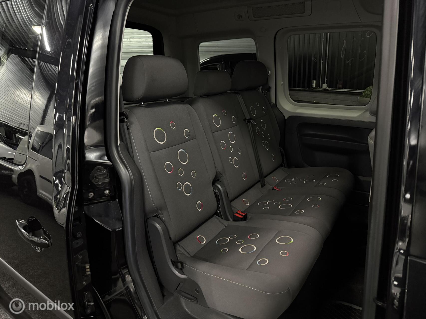 Foto van Volkswagen Caddy Combi